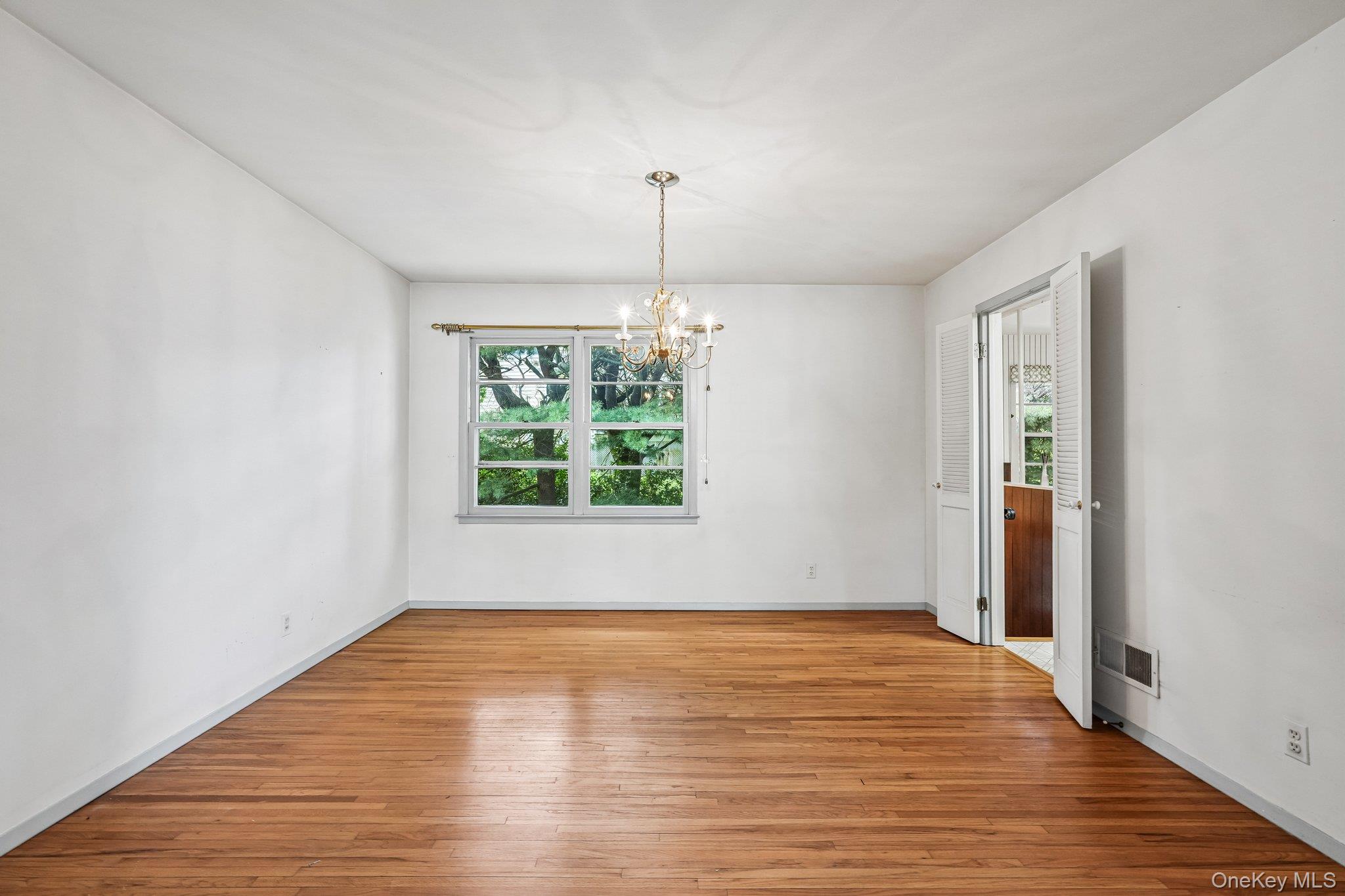 234 Duxbury Road Property Photo 7