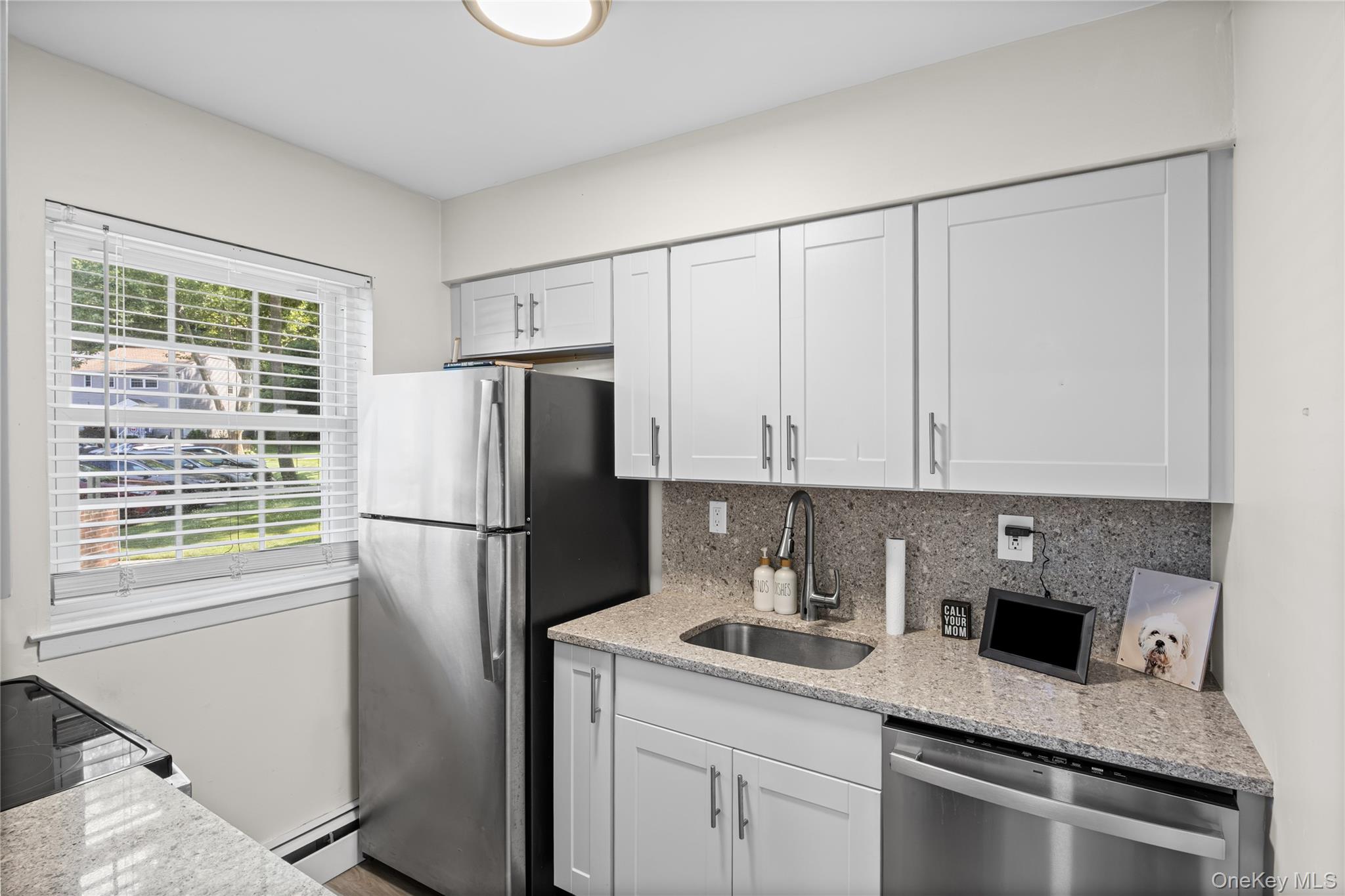 654 Village Drive 654 Property Photo 5
