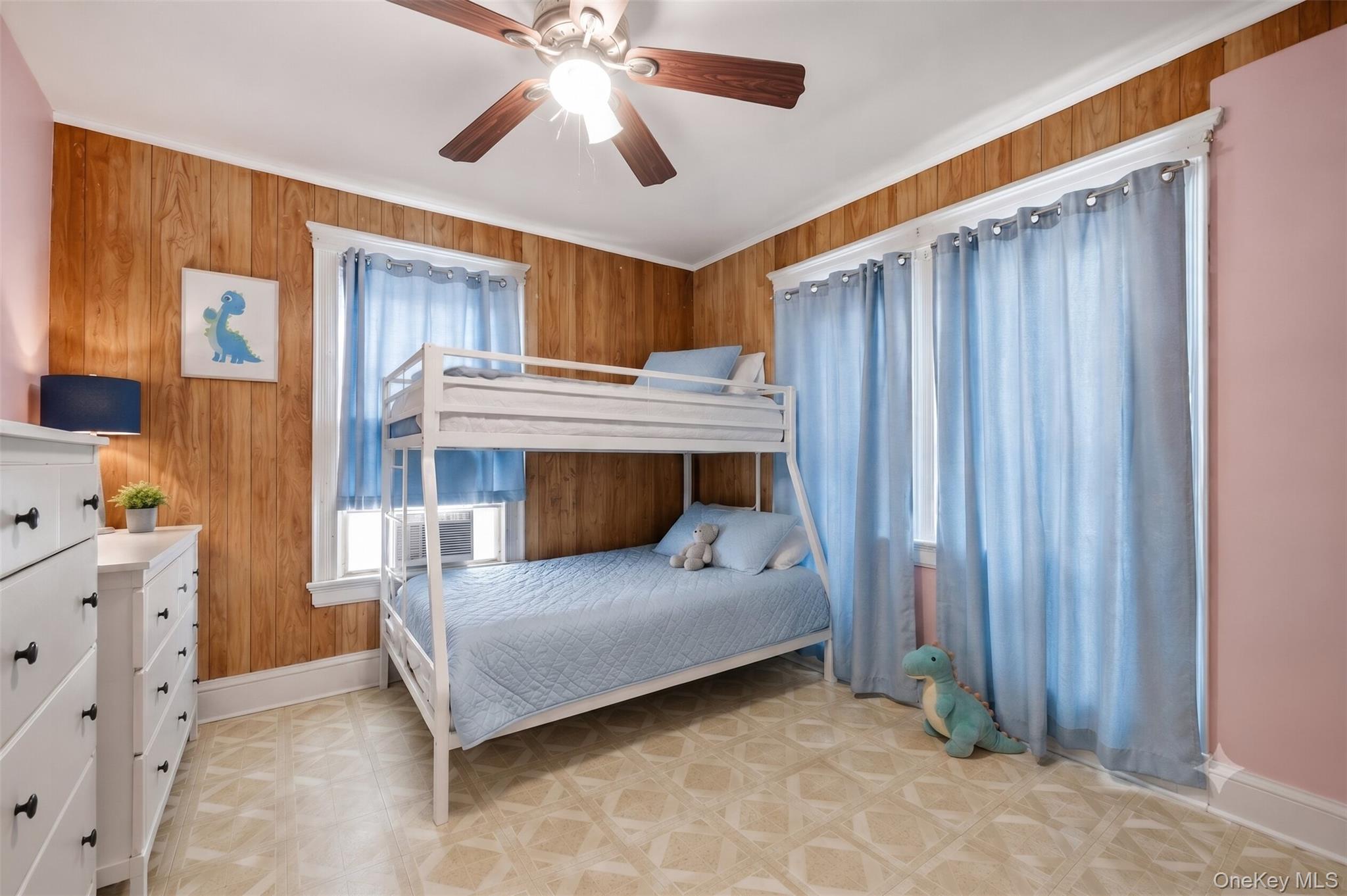 34 Spring Street Property Photo 5