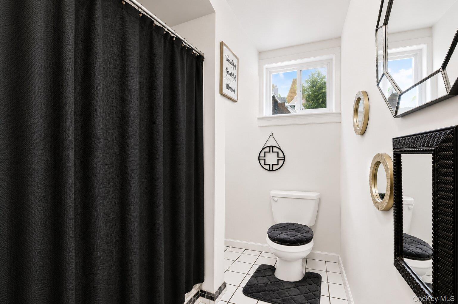 34 Spring Street Property Photo 9