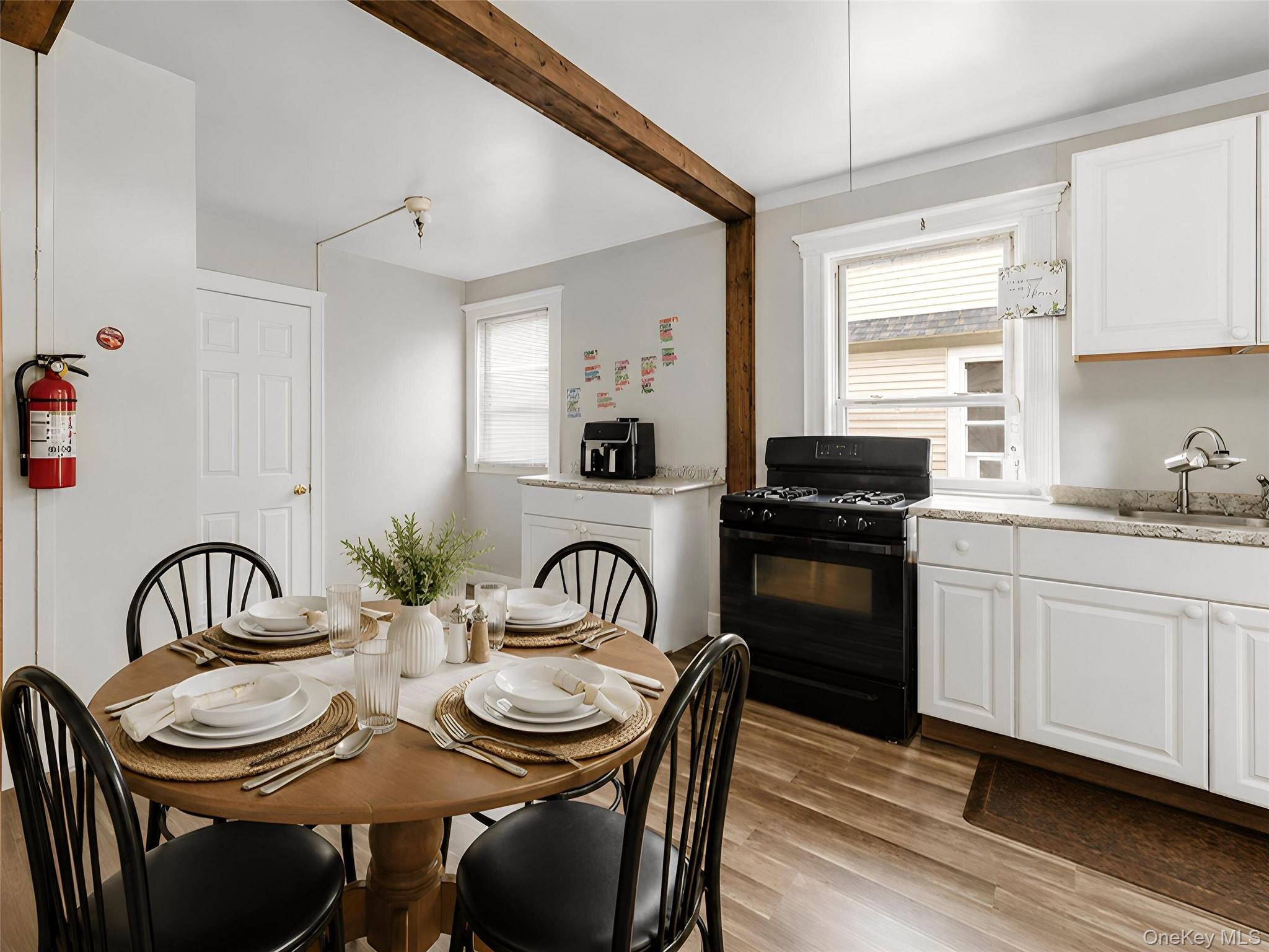 34 Spring Street Property Photo 11