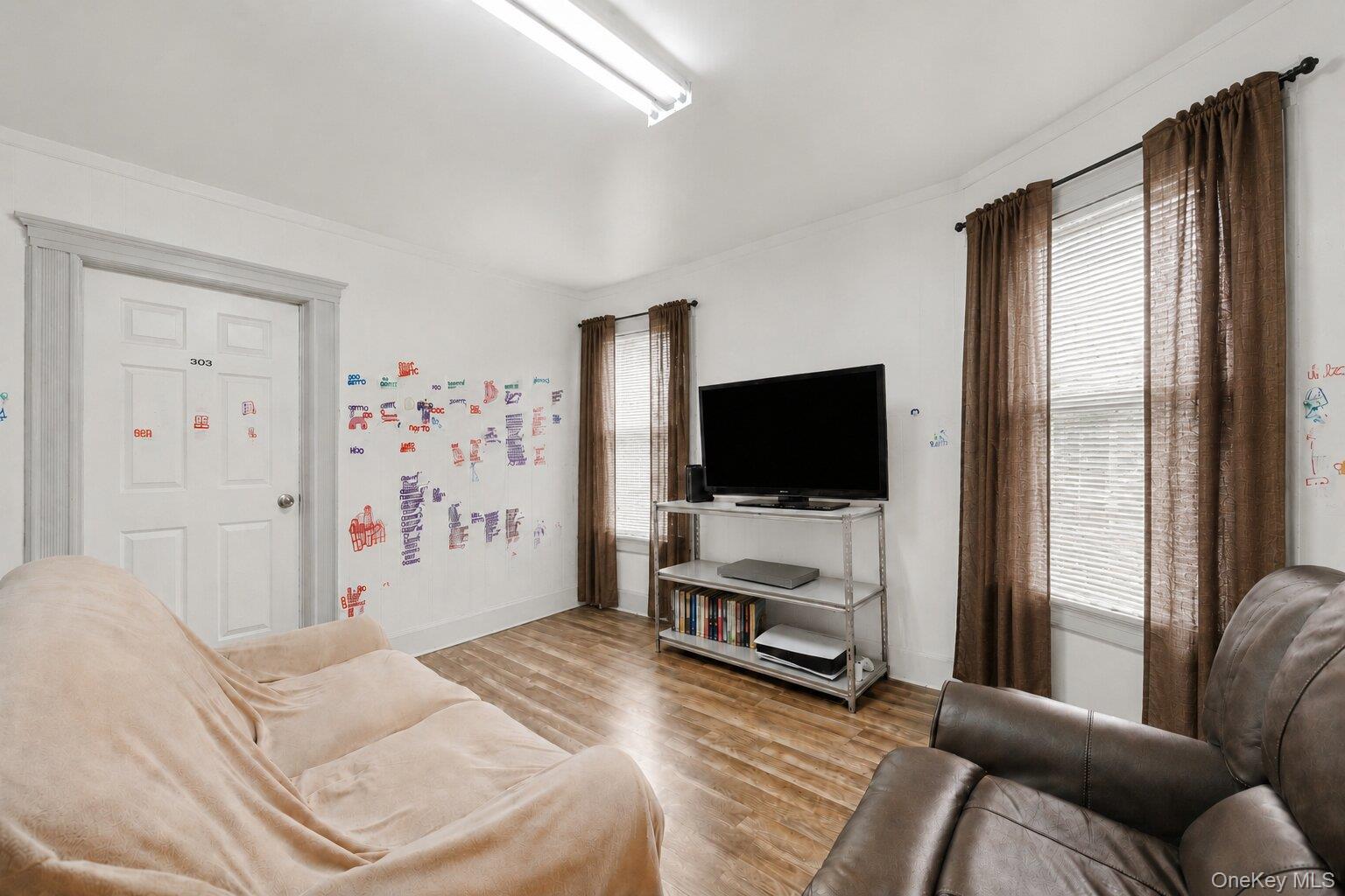 34 Spring Street Property Photo 13