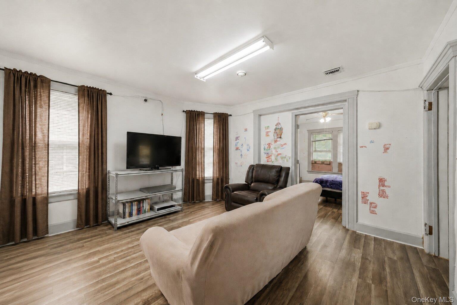 34 Spring Street Property Photo 14