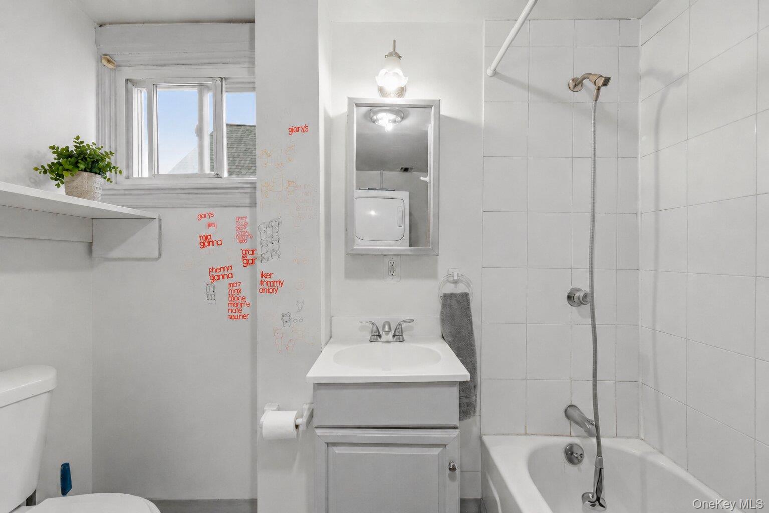 34 Spring Street Property Photo 19