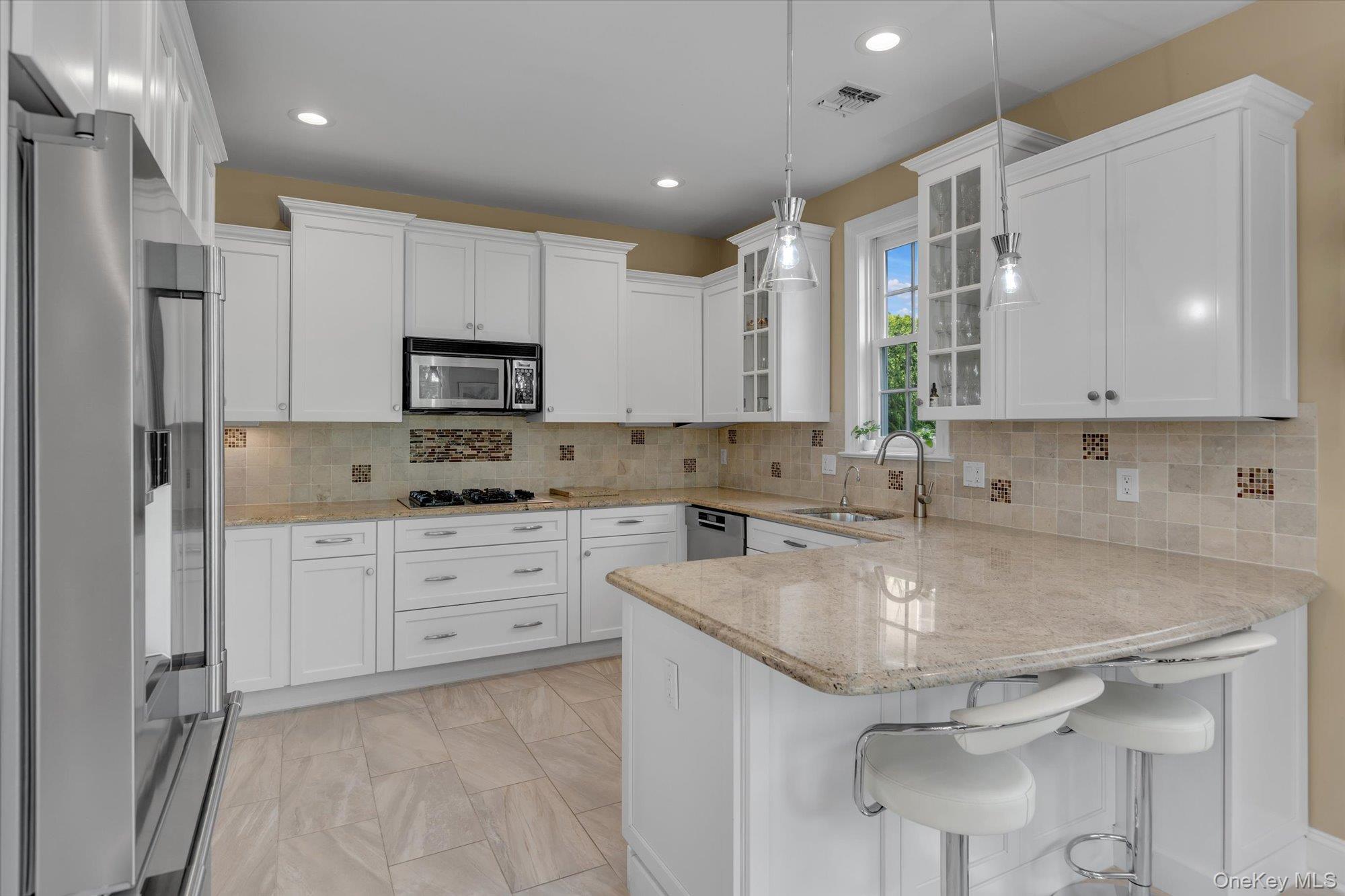 363 Altessa Boulevard Property Photo 11