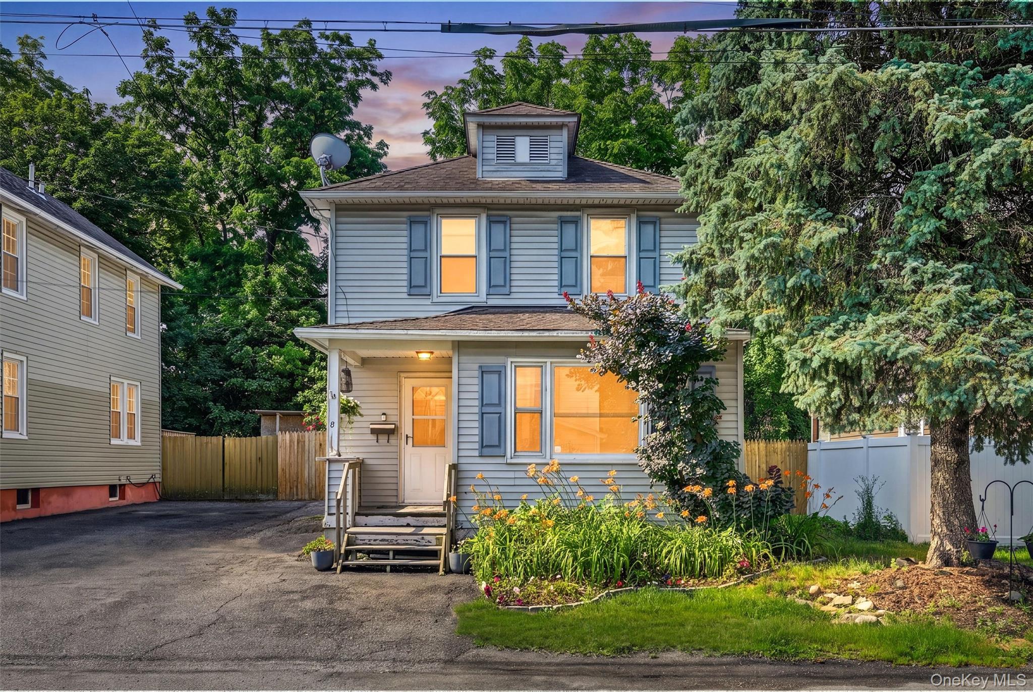 9 E Stone Street Property Photo 1