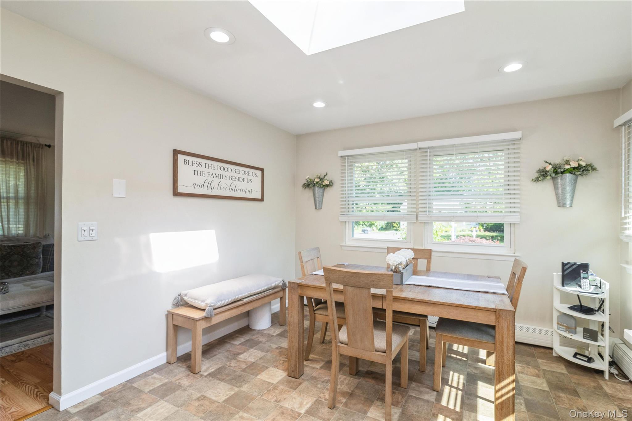 12 Oak Street Property Photo 8