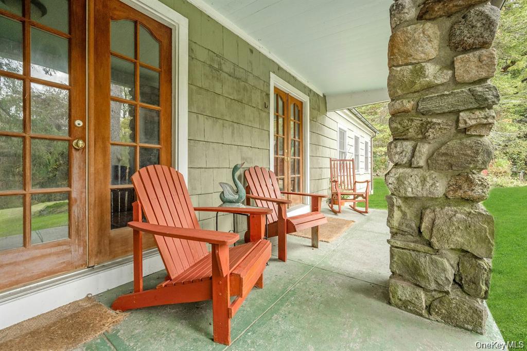 209 Hardscrabble Road Property Photo 22