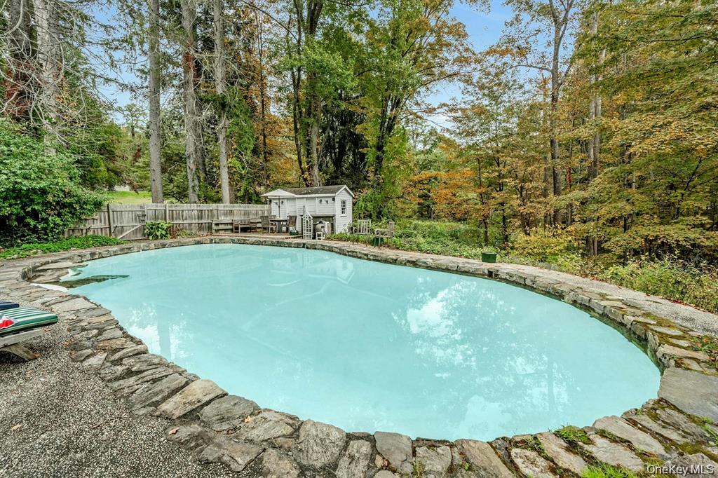 209 Hardscrabble Road Property Photo 26