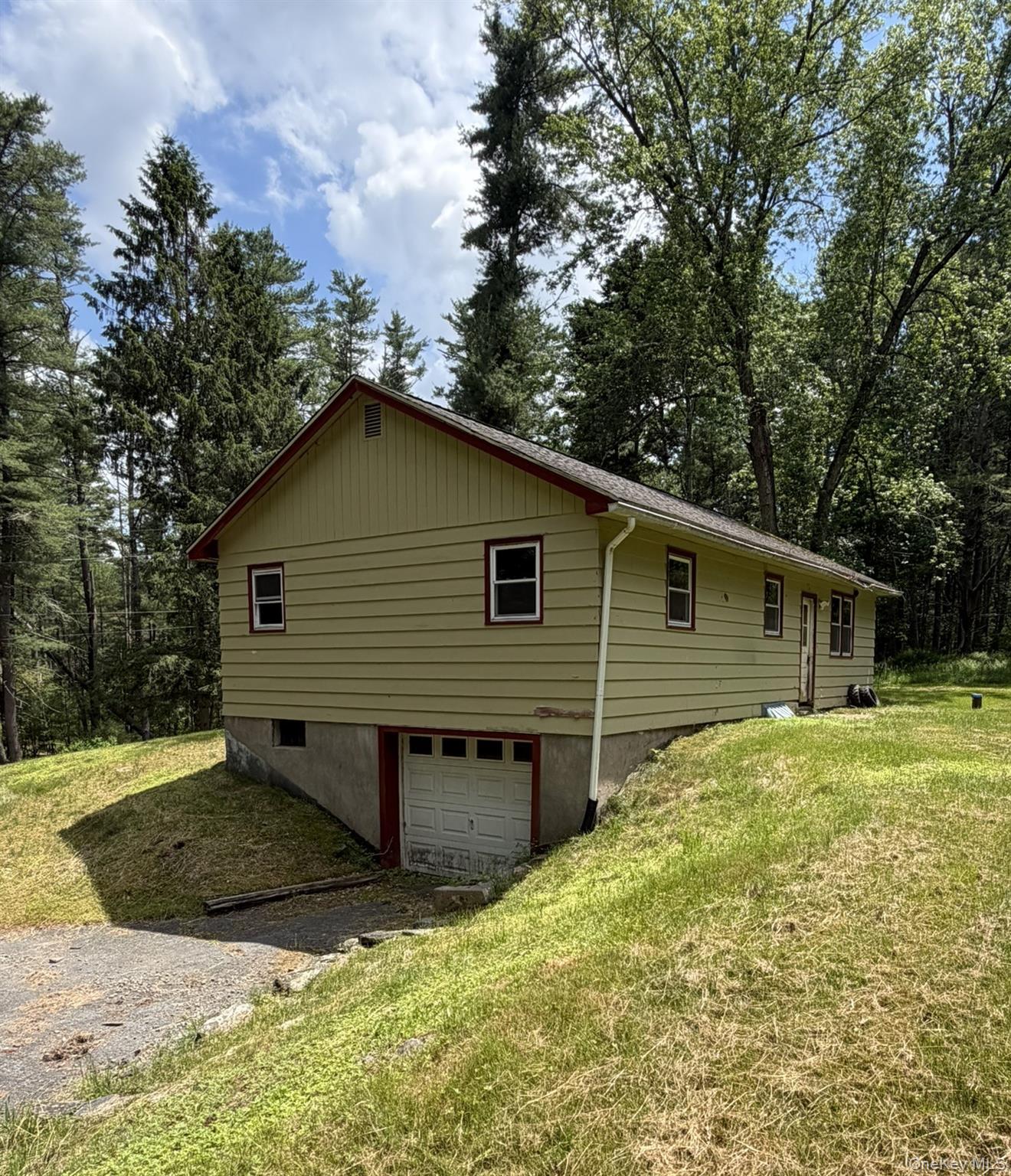 5 Steges Road Property Photo 3