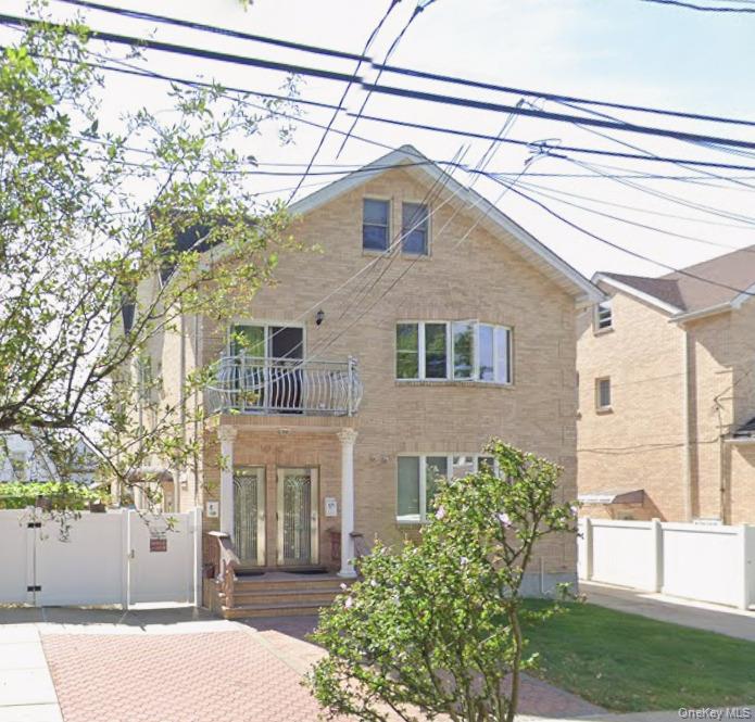 147-30 Cherry Avenue Property Photo 1