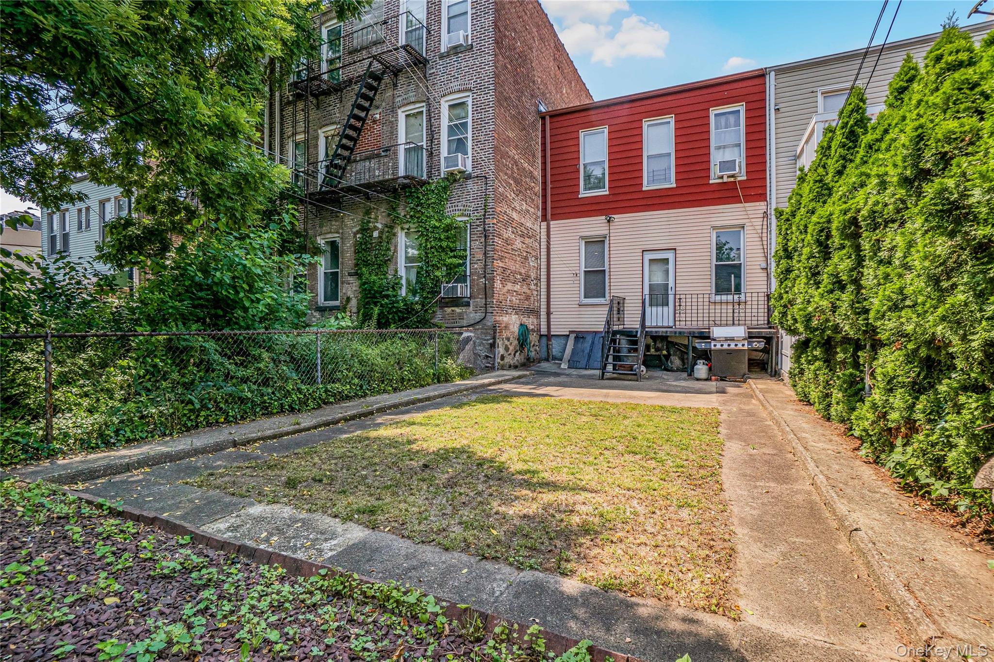 1880 Bleecker Street Property Photo 16