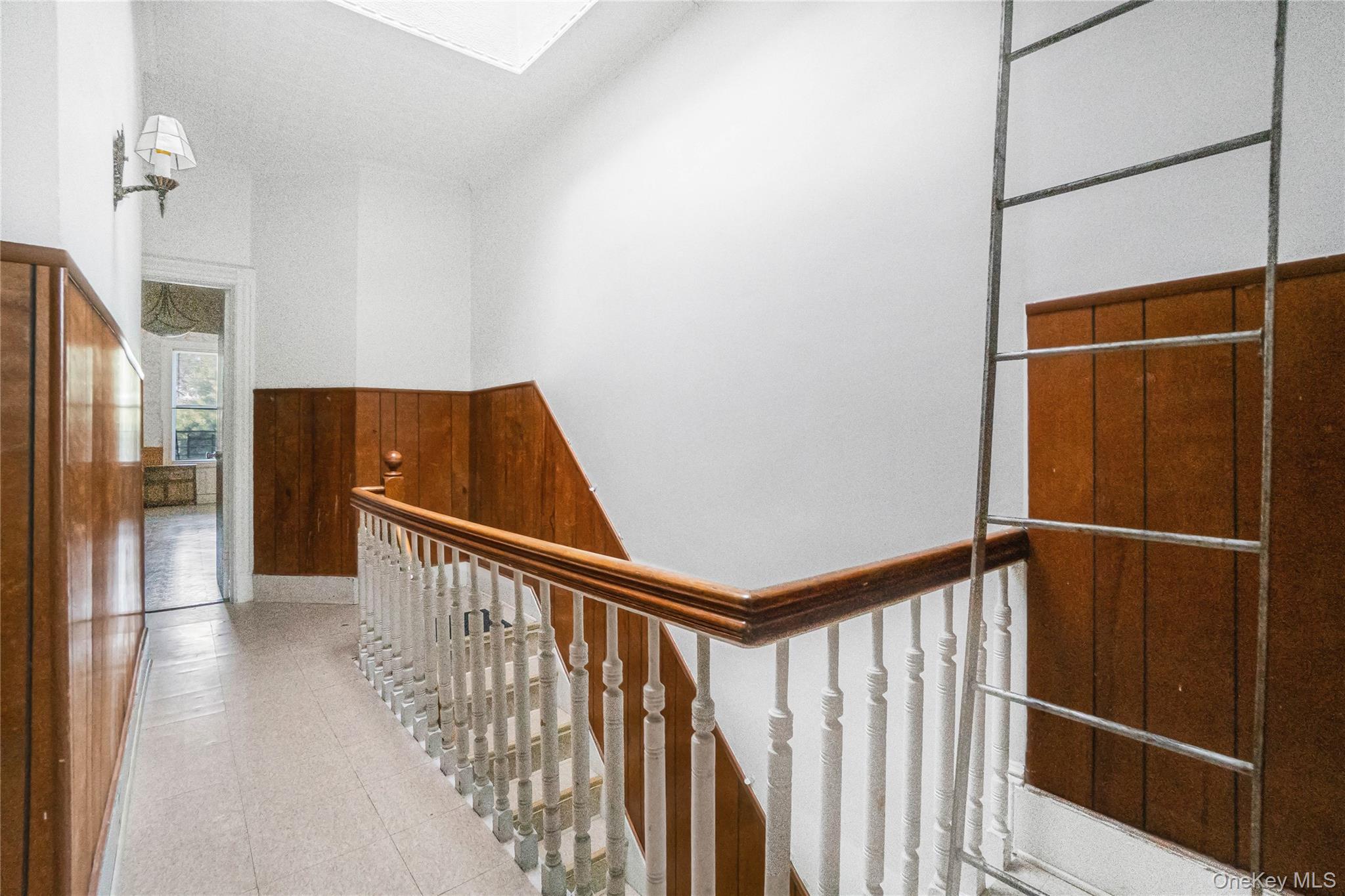 1880 Bleecker Street Property Photo 18