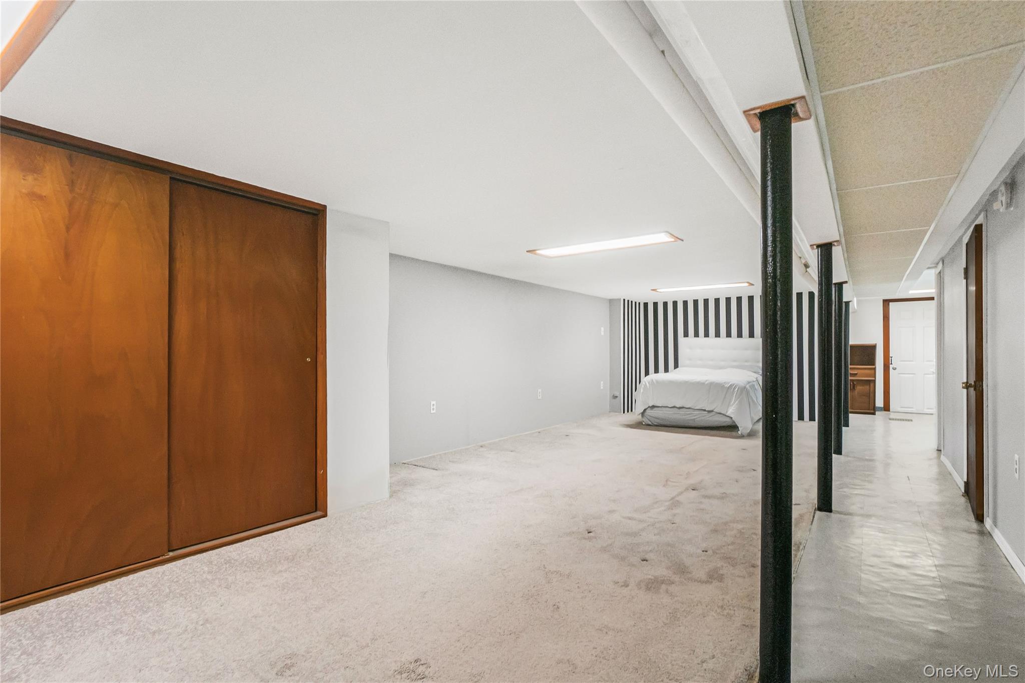 1880 Bleecker Street Property Photo 41