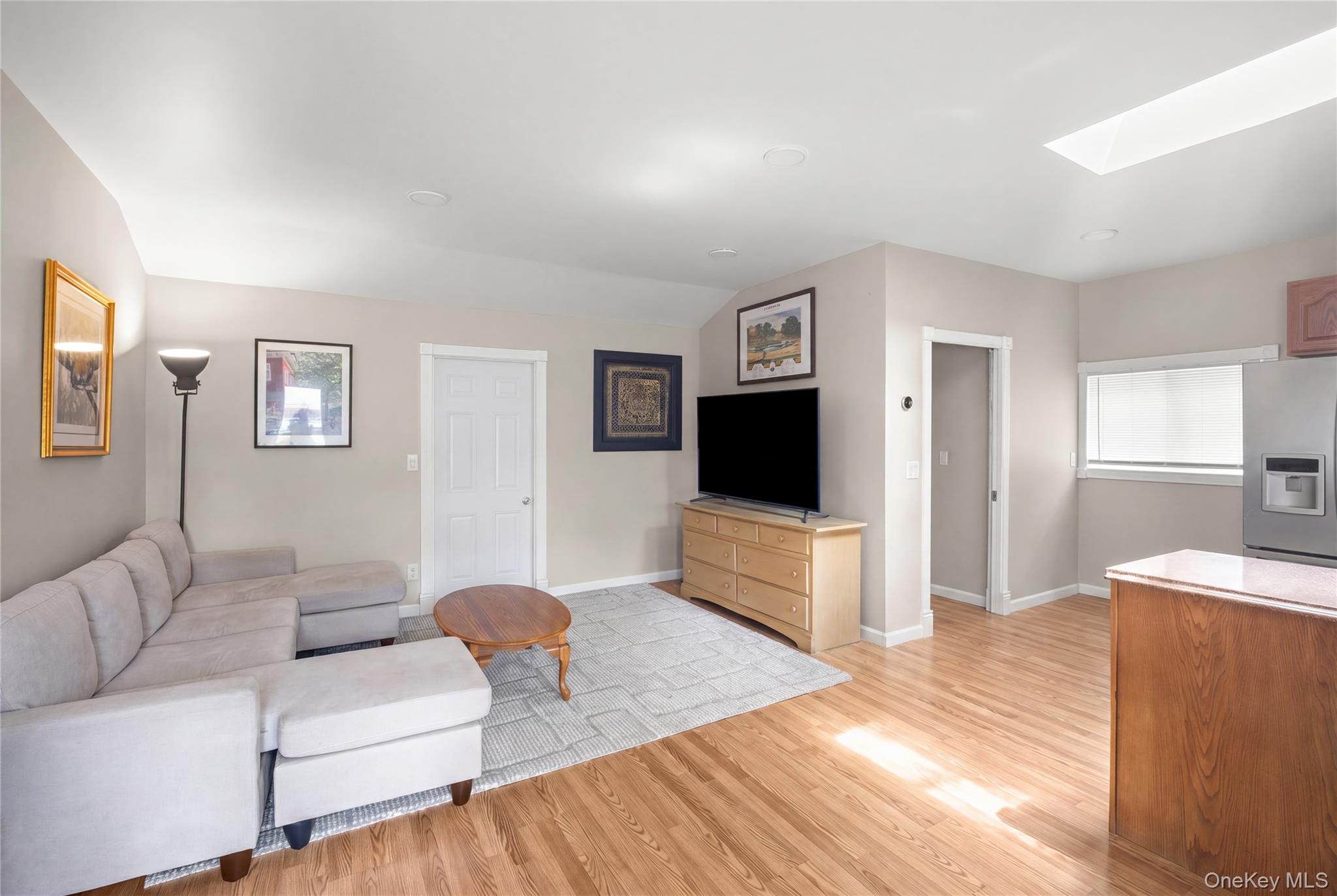 6 Stratton Lane Property Photo 25
