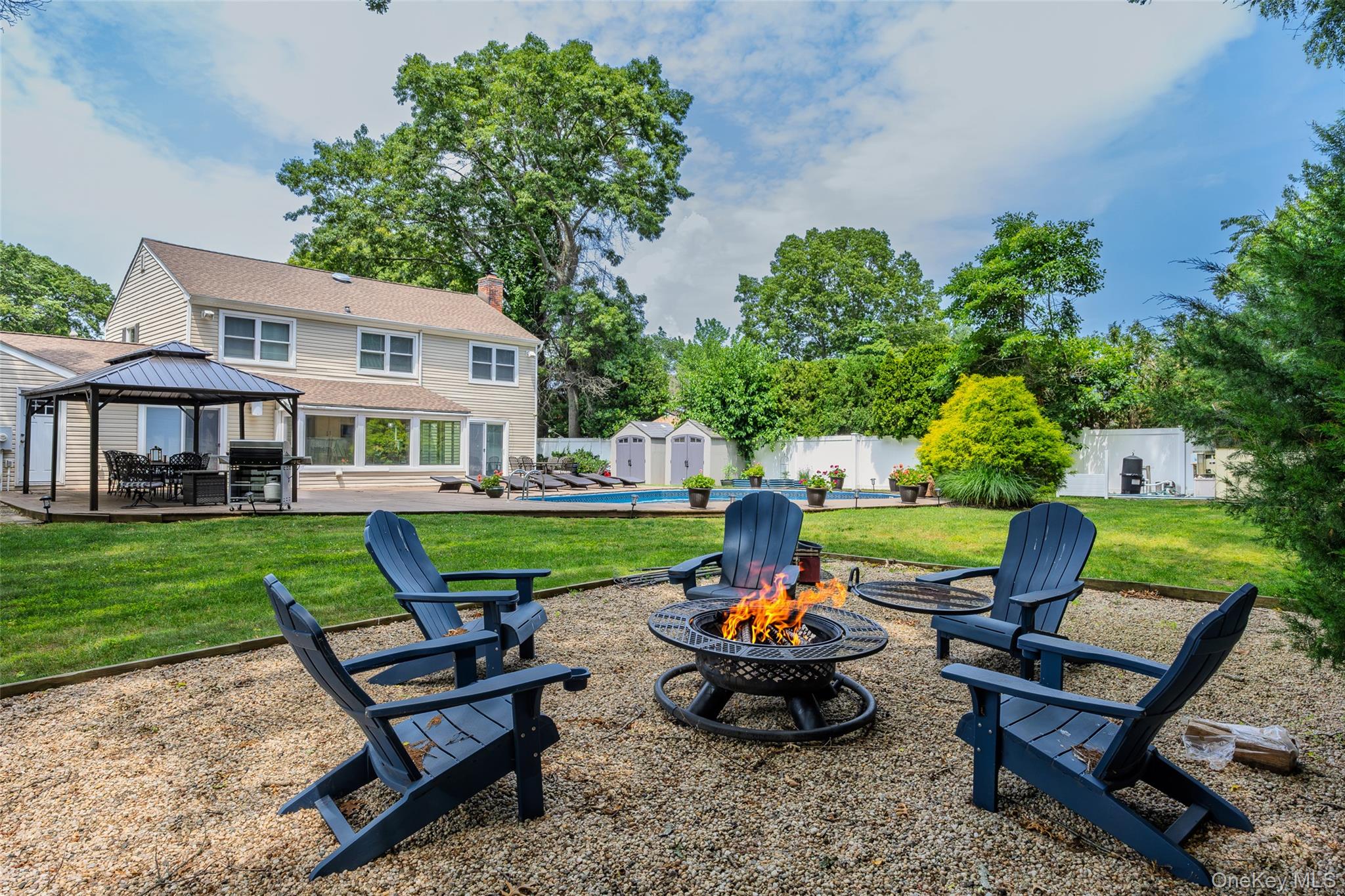 6 Stratton Lane Property Photo 34