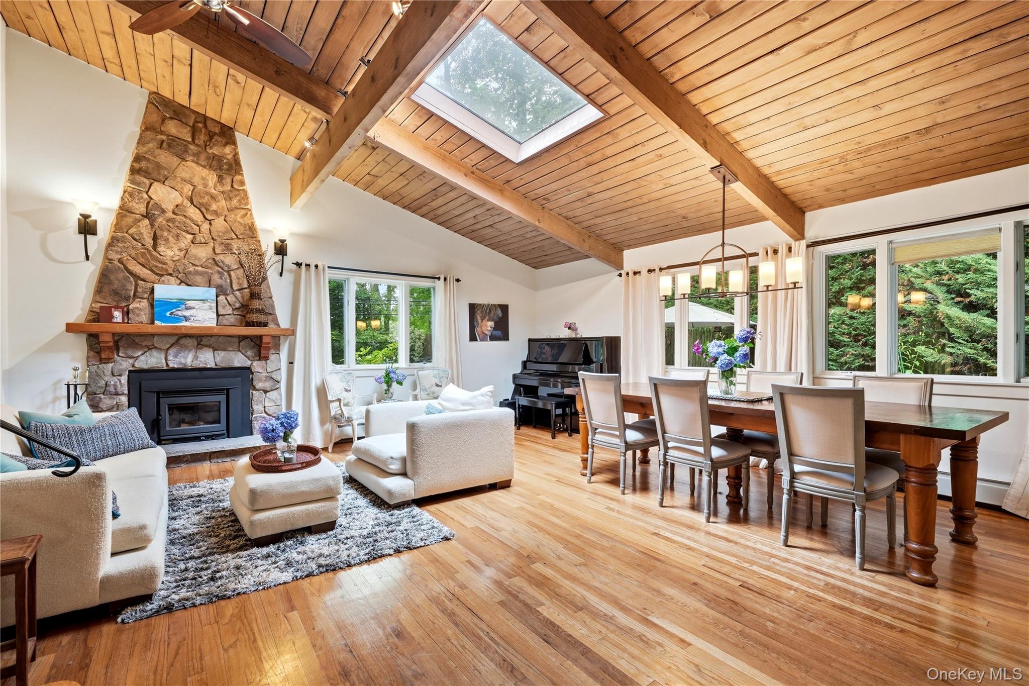 16 Sagamore Road Property Photo 4