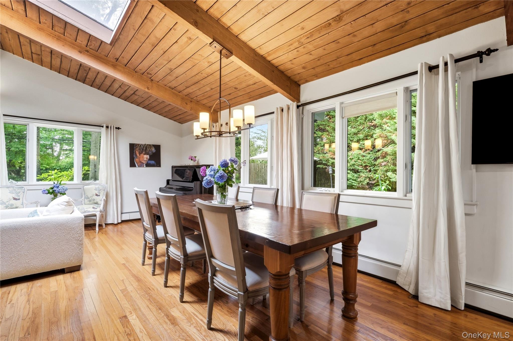 16 Sagamore Road Property Photo 6