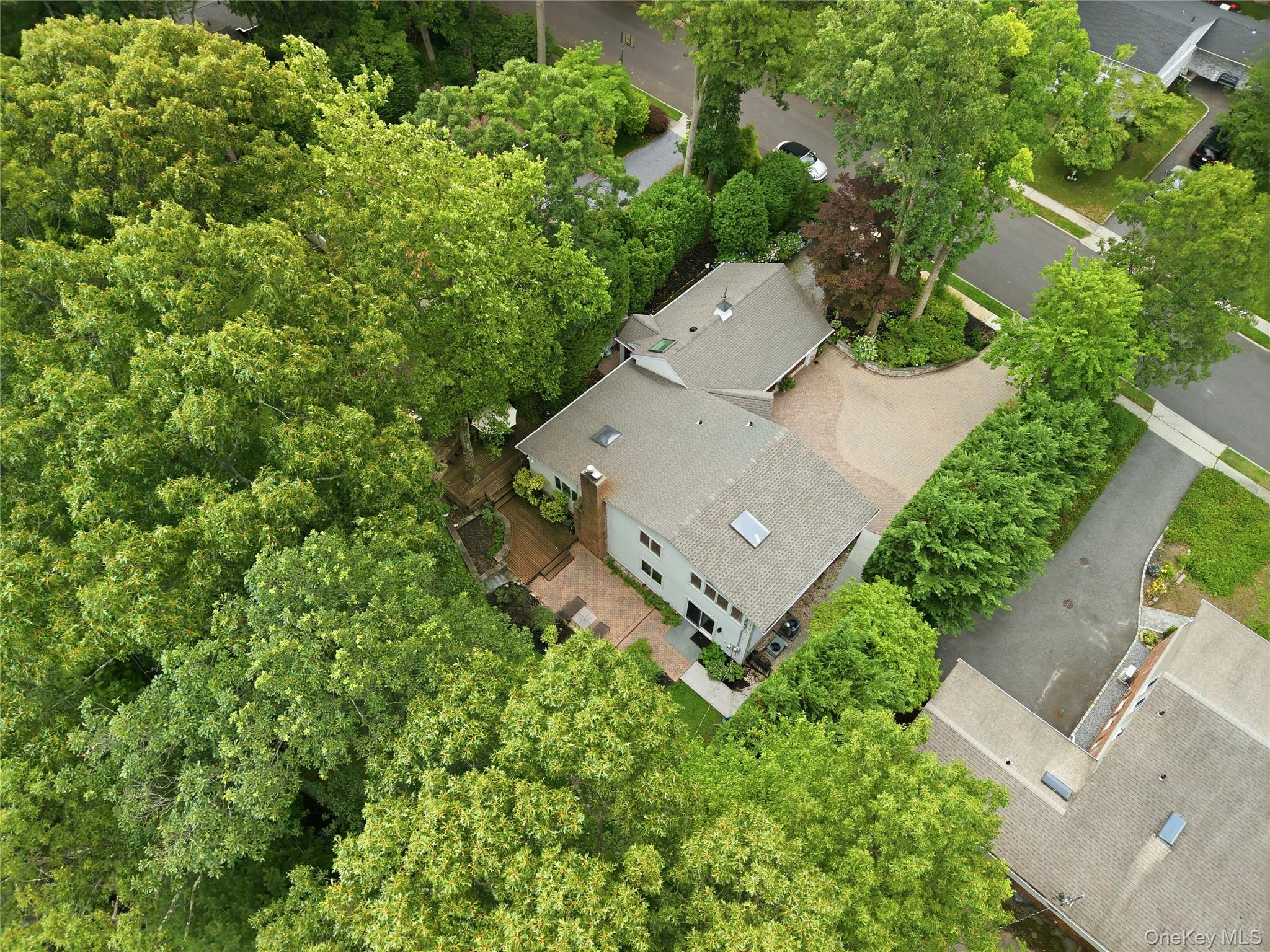 16 Sagamore Road Property Photo 28