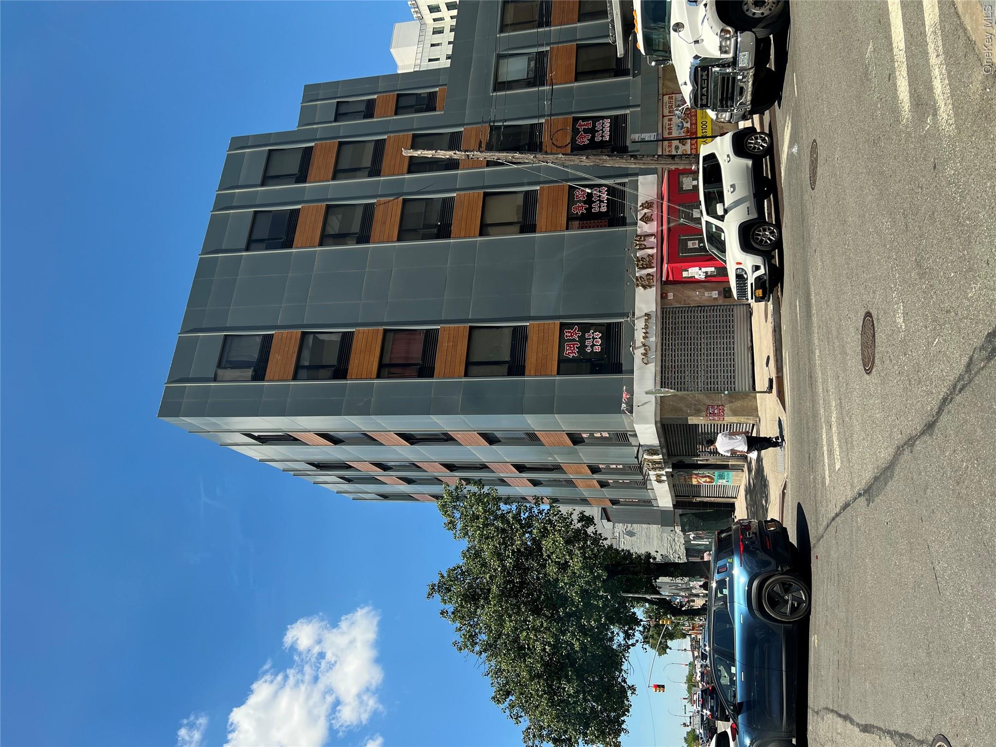135-47 Northern Boulevard 1FL Property Photo 1