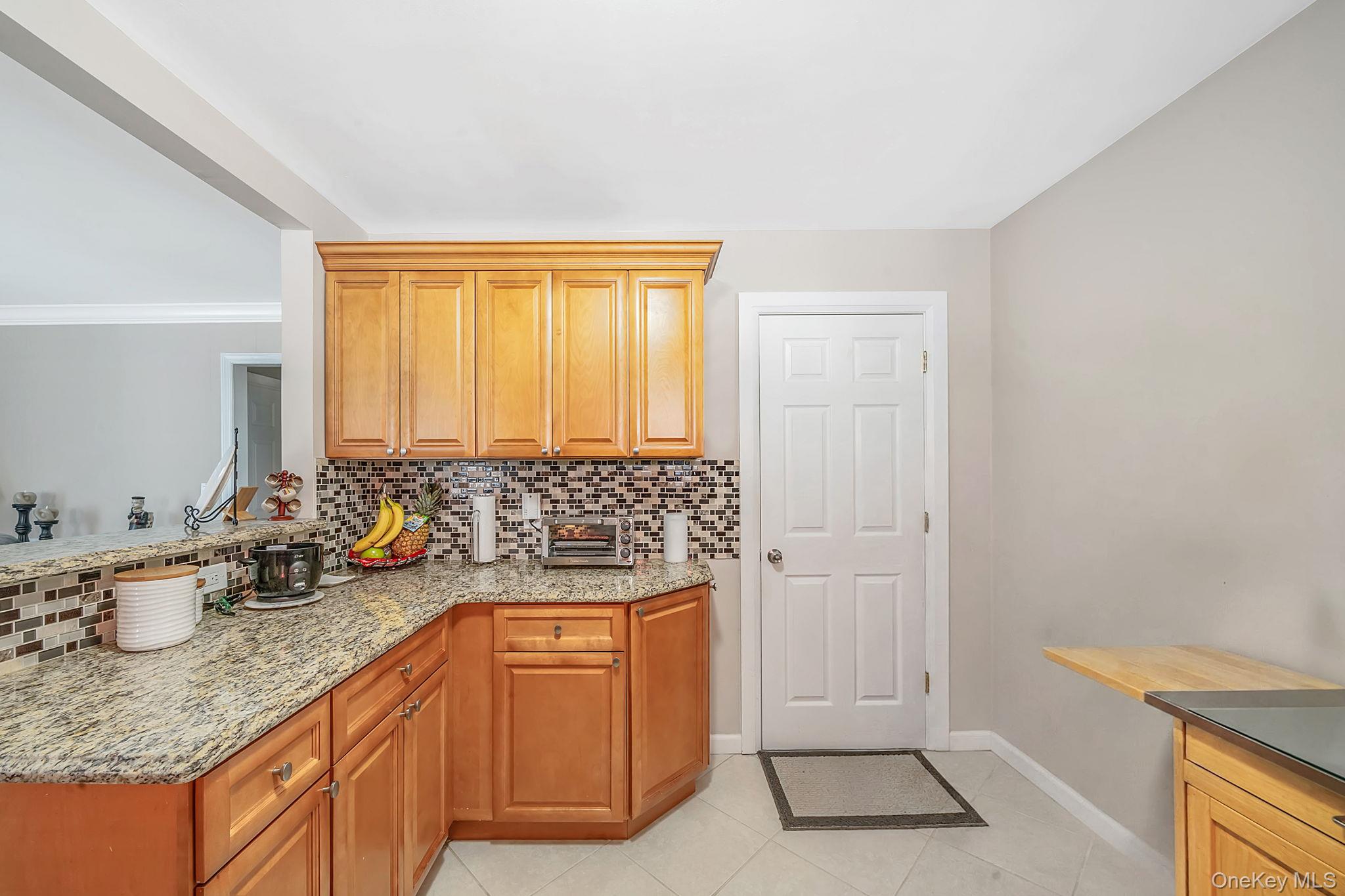 135 Clayton Street Property Photo 10