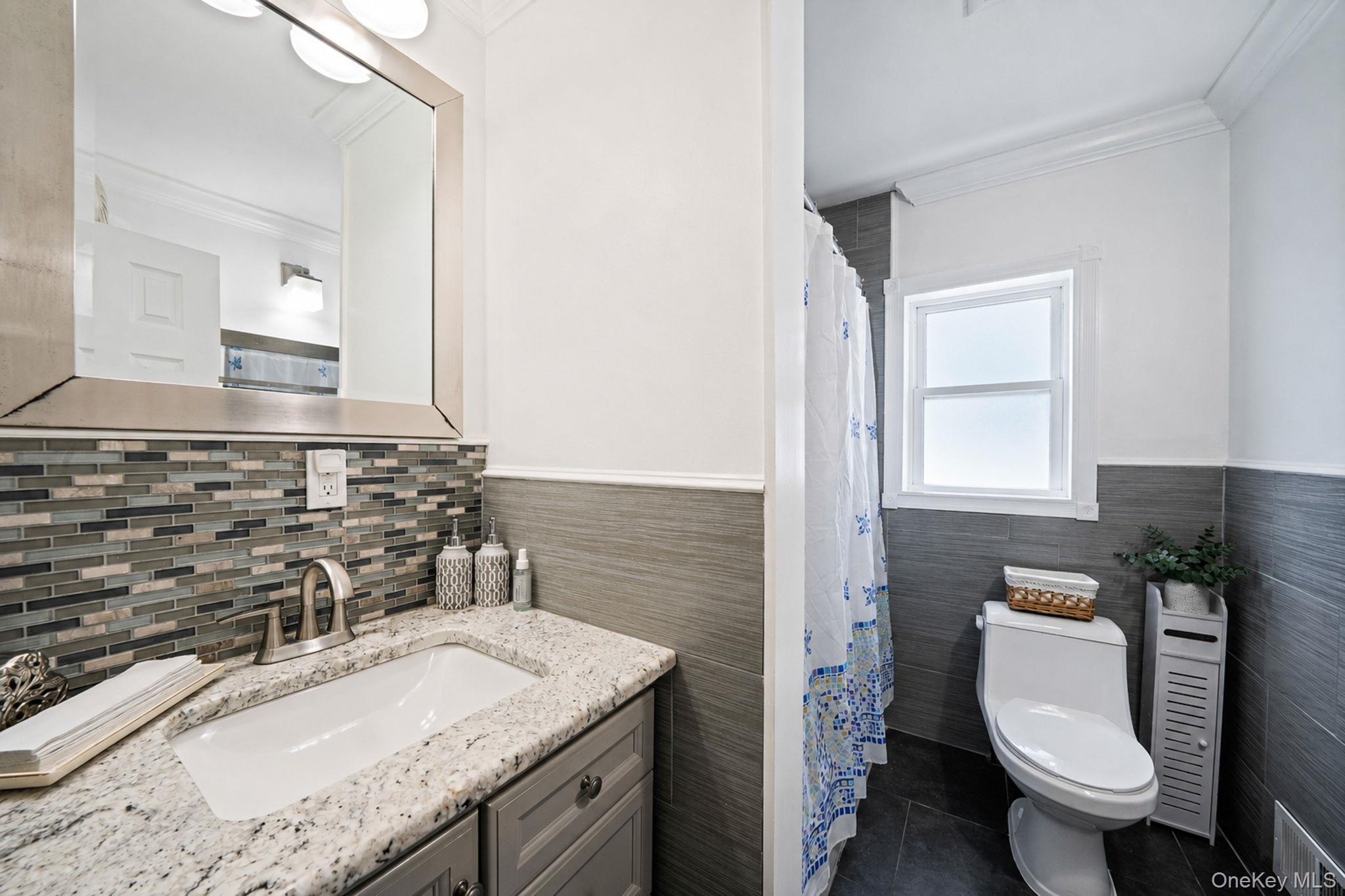 135 Clayton Street Property Photo 13