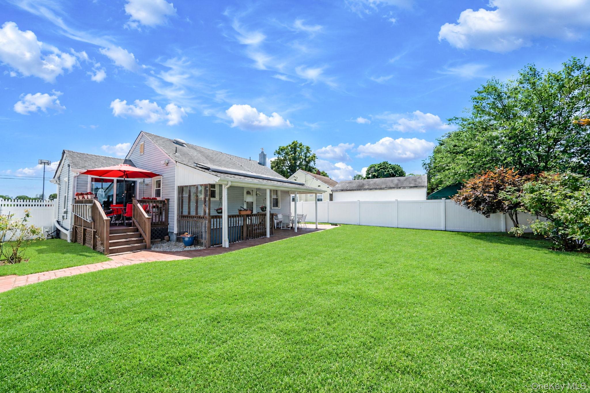 135 Clayton Street Property Photo 25