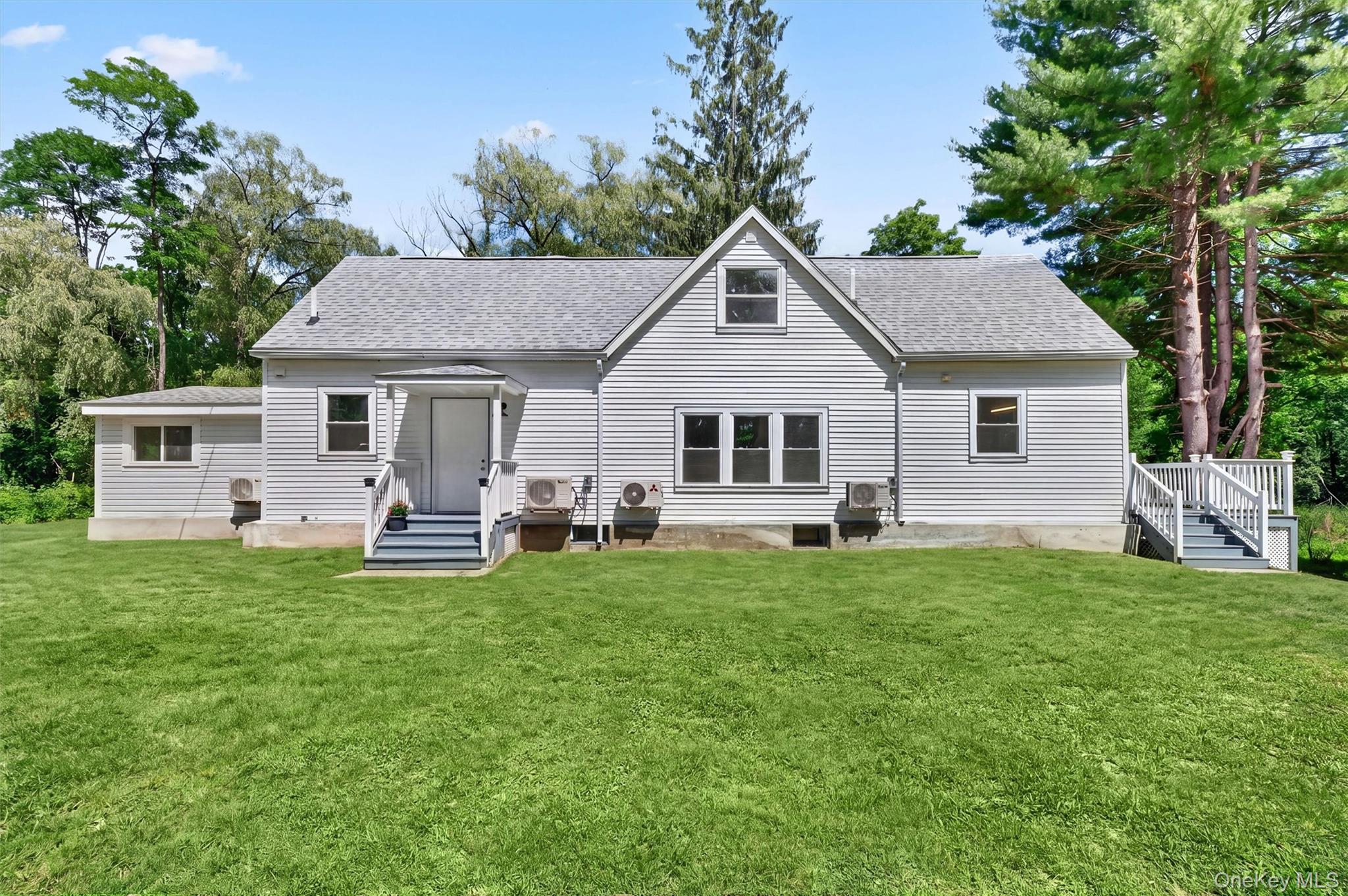 262 Linden Avenue Property Photo 2
