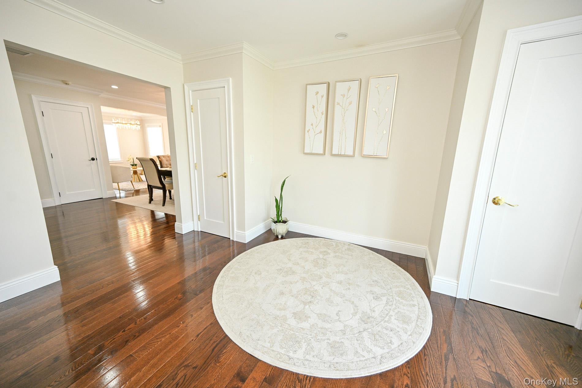 816 Gehrig Avenue Property Photo 24