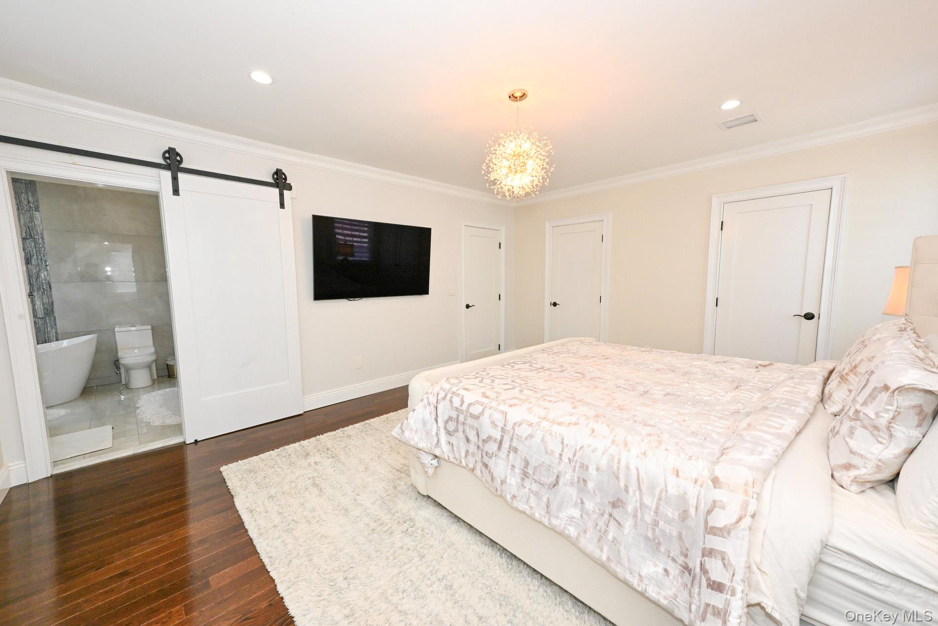 816 Gehrig Avenue Property Photo 37