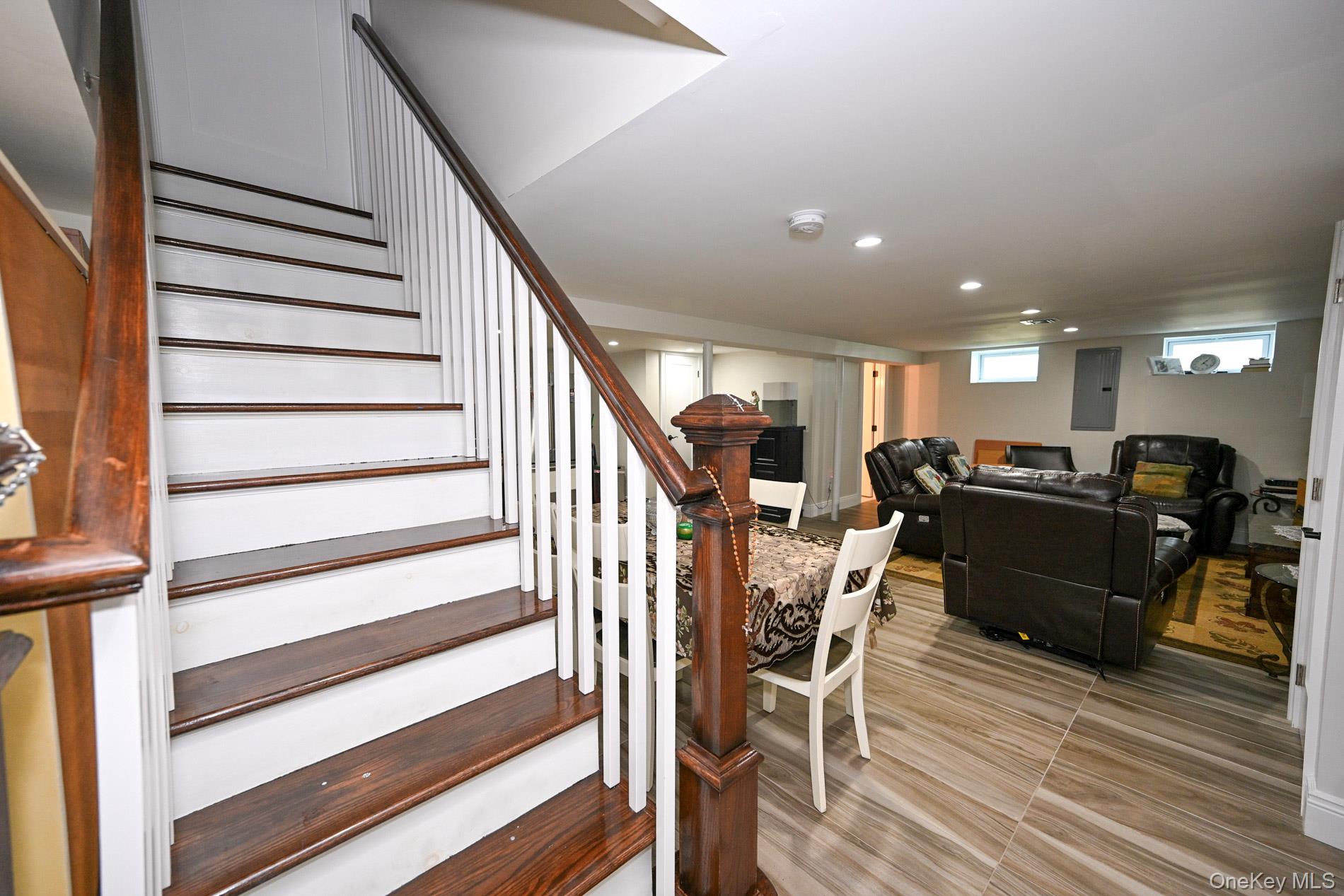 816 Gehrig Avenue Property Photo 44