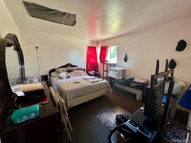 617 Freeman Avenue Property Photo 7