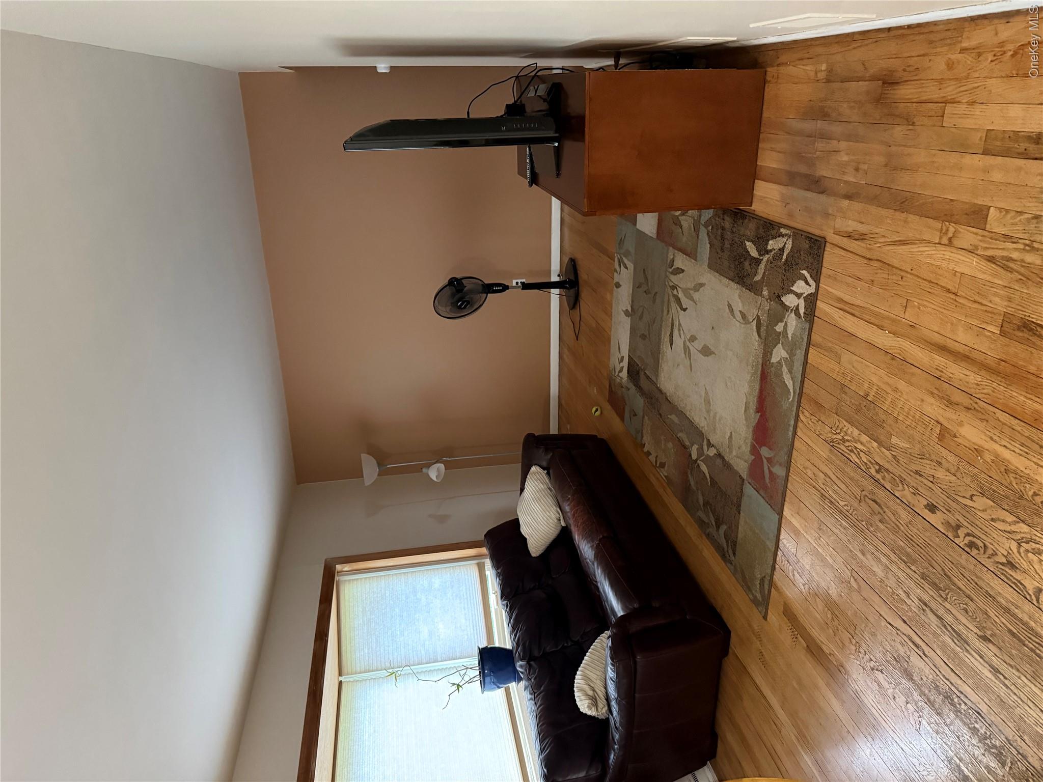 12 Heck Road Property Photo 3