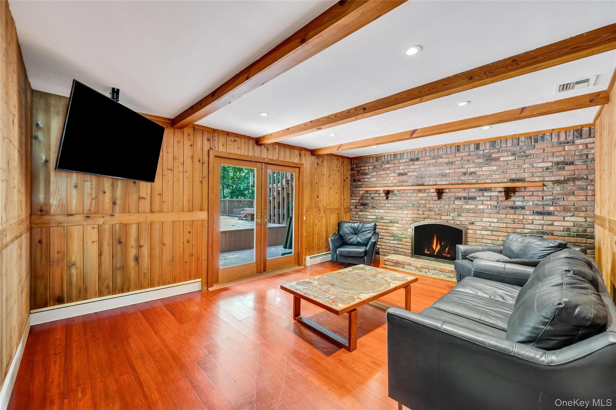 3 Spruce Circle Property Photo 15