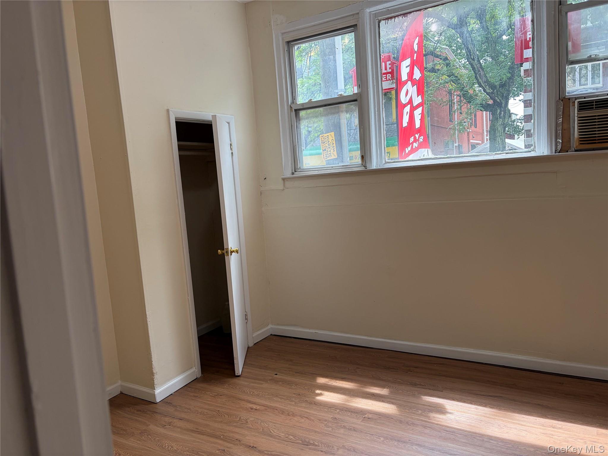 393 Crescent Street Property Photo 2