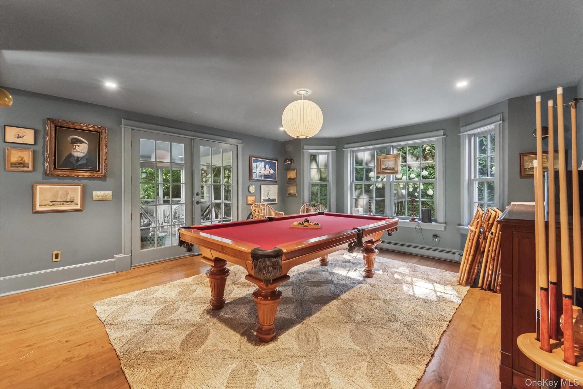 20 Quogue Street Property Photo 9
