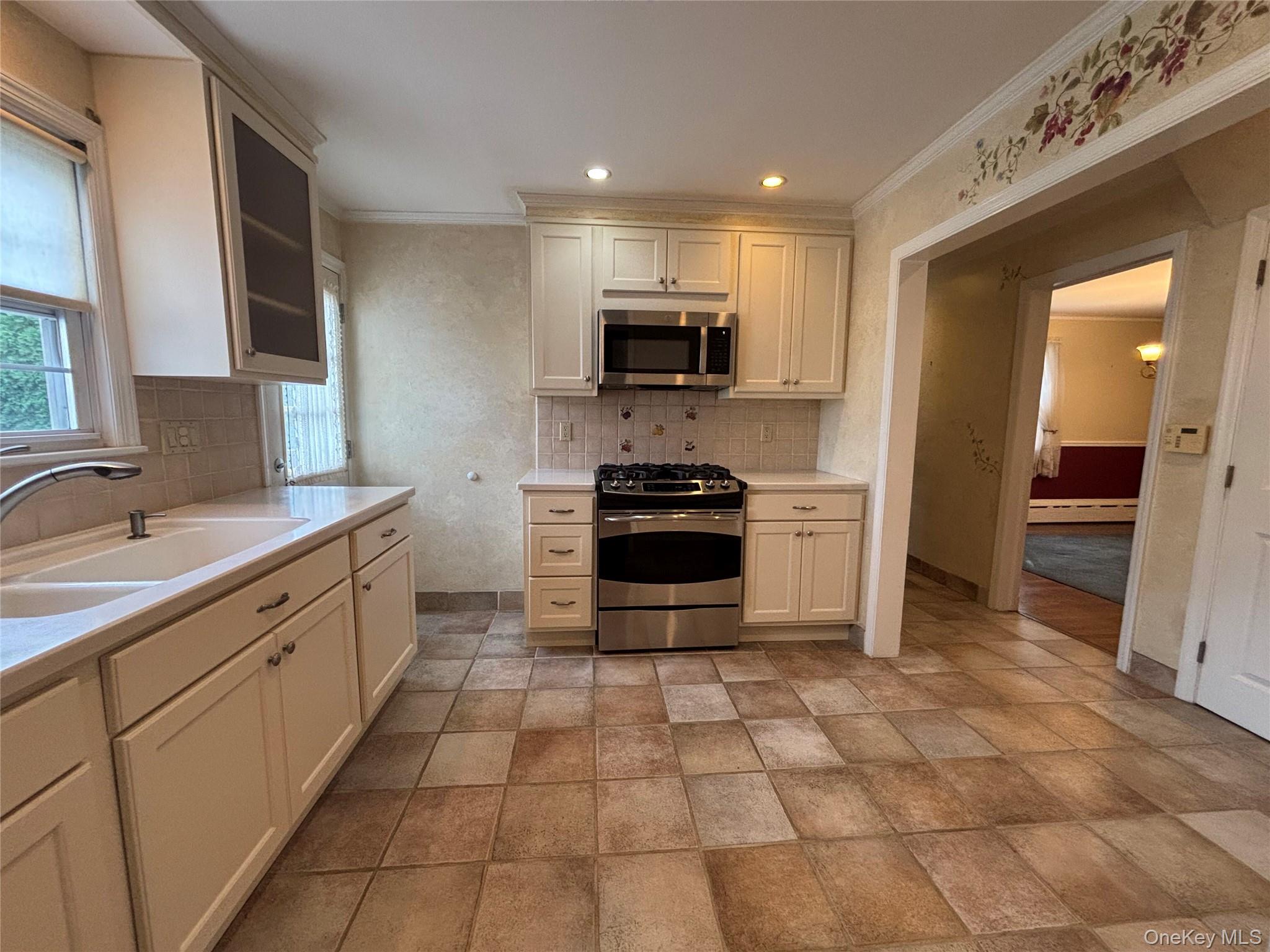 51 Coakley Avenue Property Photo 3