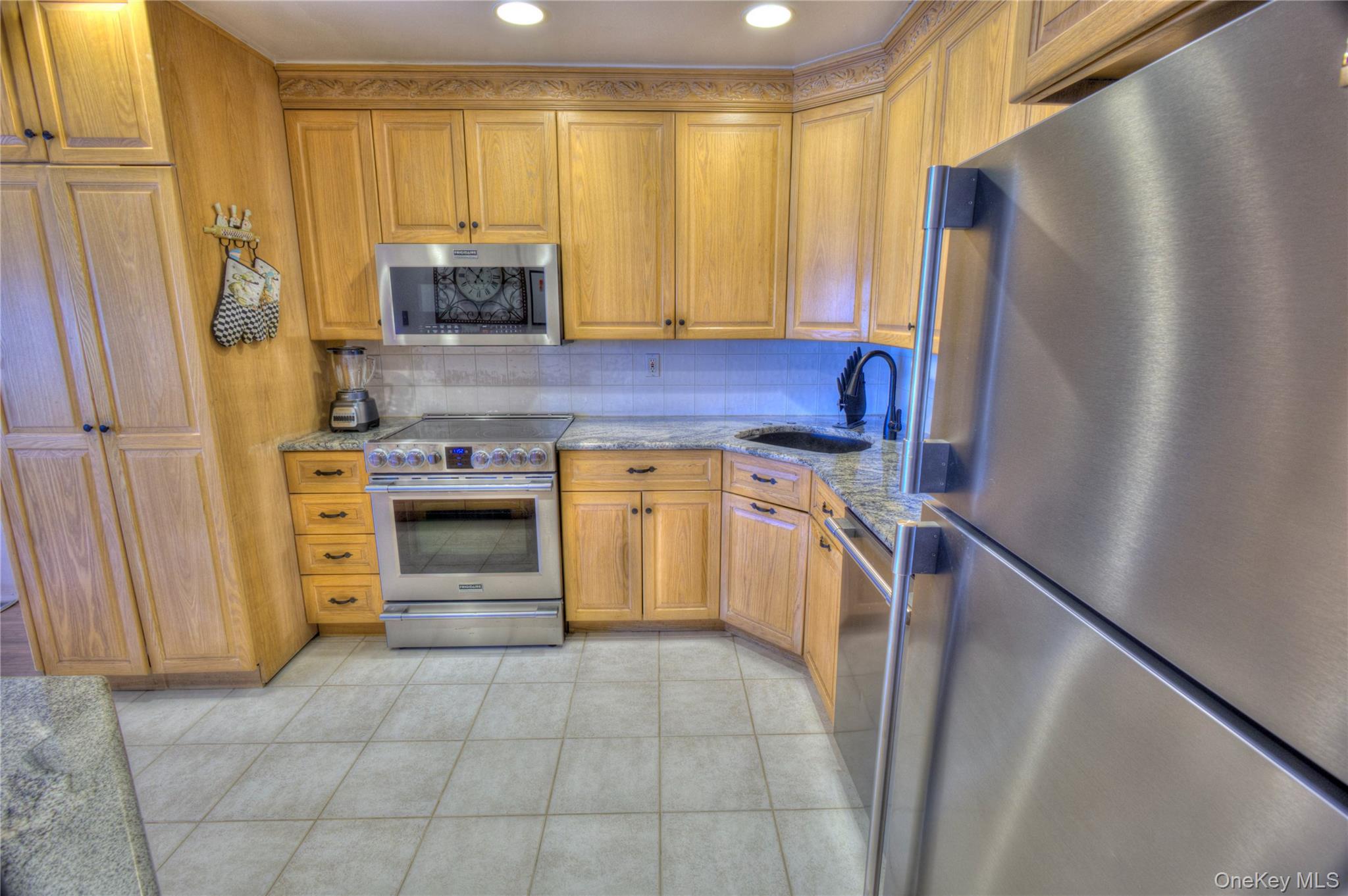 750 Lido Boulevard 54b Property Photo 12