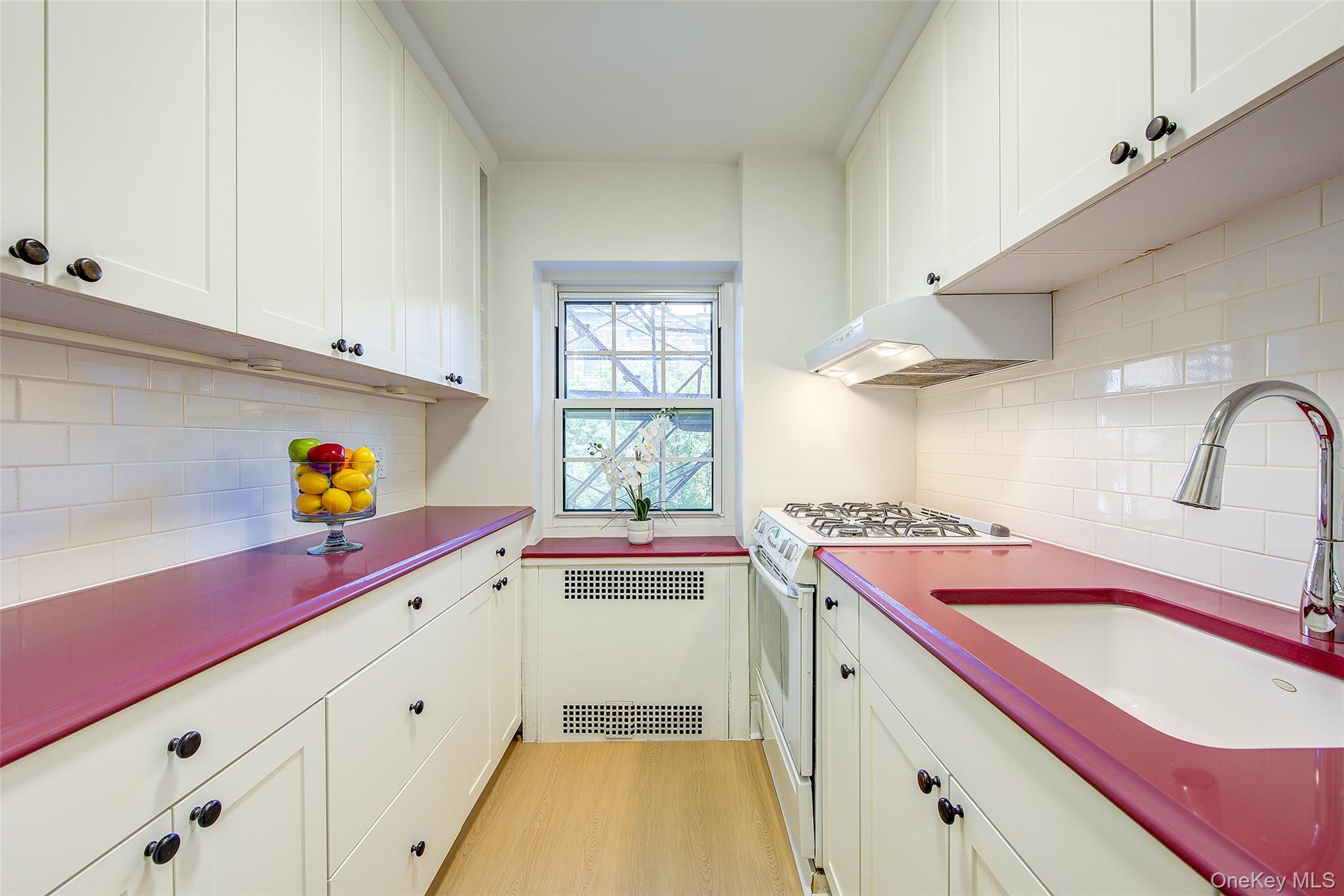 35-24 78th Street A48 Property Photo 11