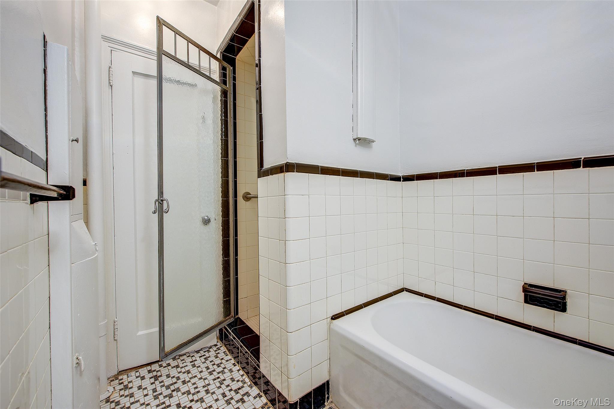 35-24 78th Street A48 Property Photo 16