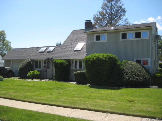 2 Glow Lane Property Photo 2