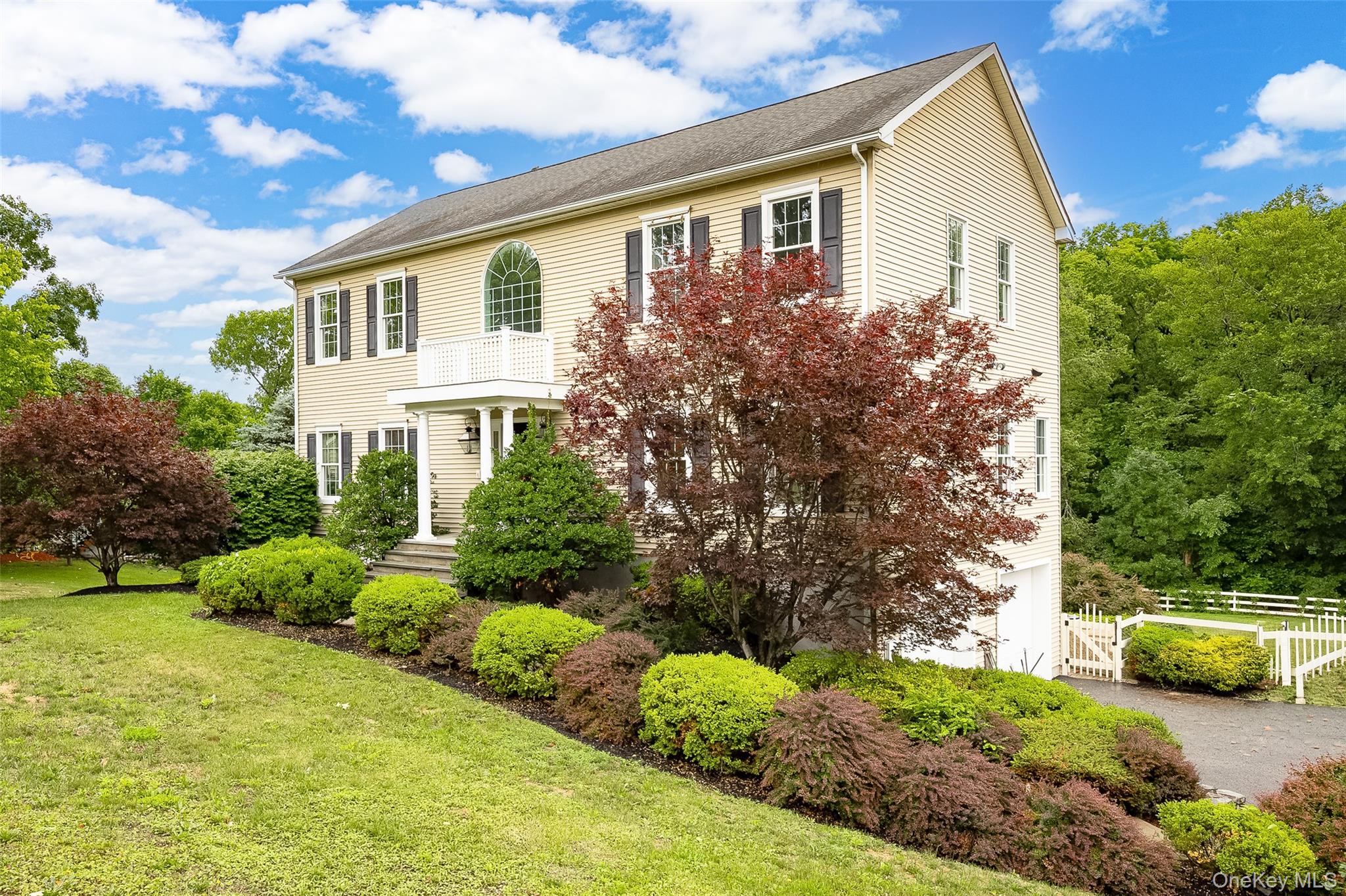 7 Fox Run Road Property Photo 2