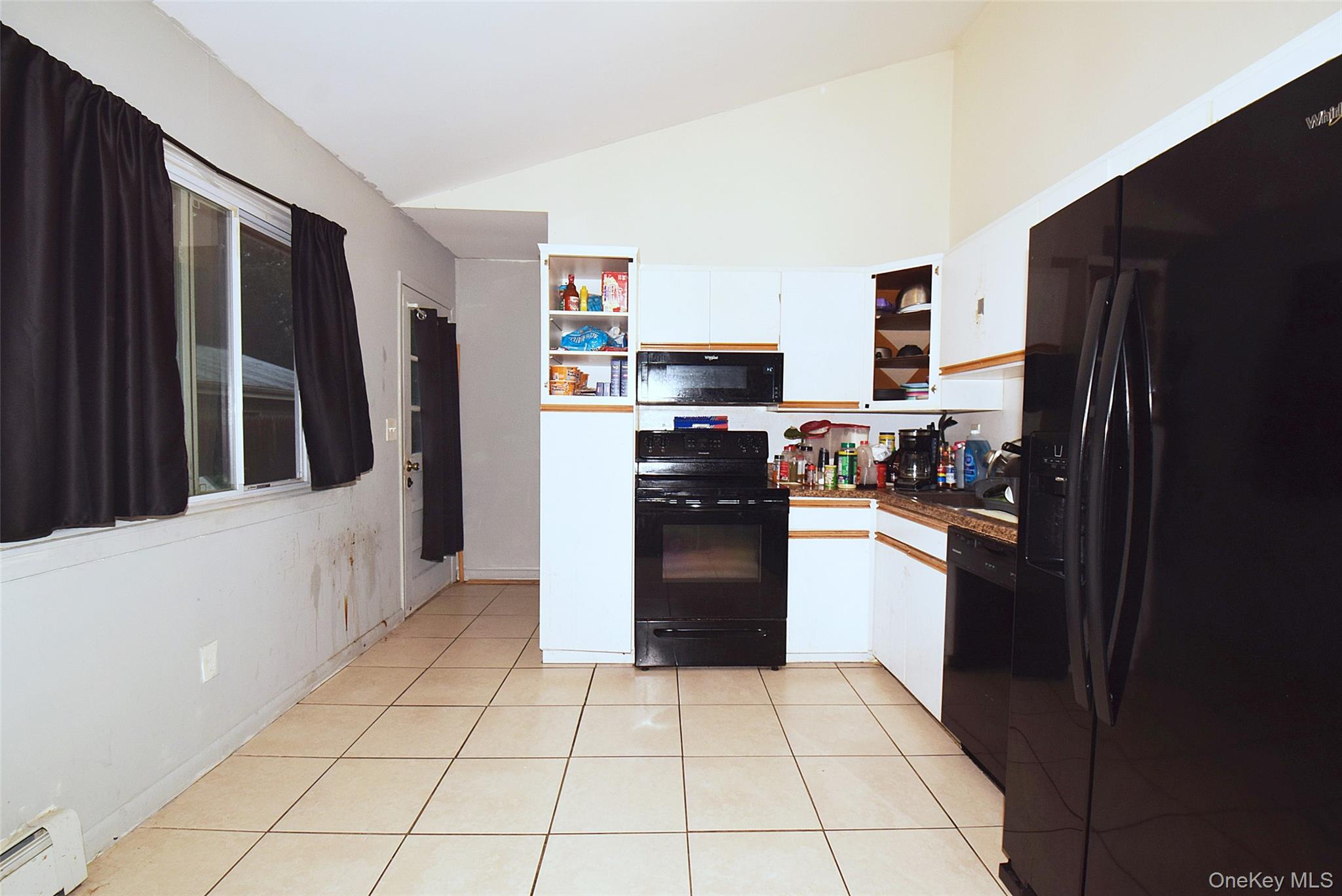 143 Meadowmere Avenue Property Photo 8