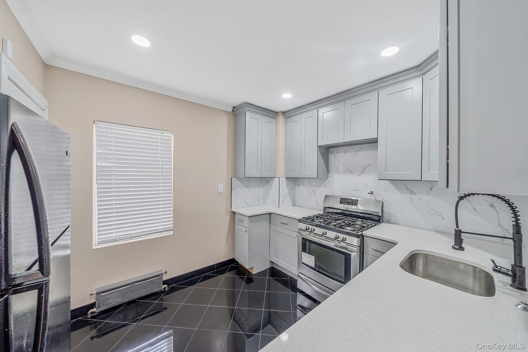 117-43 164th Street Property Photo 11