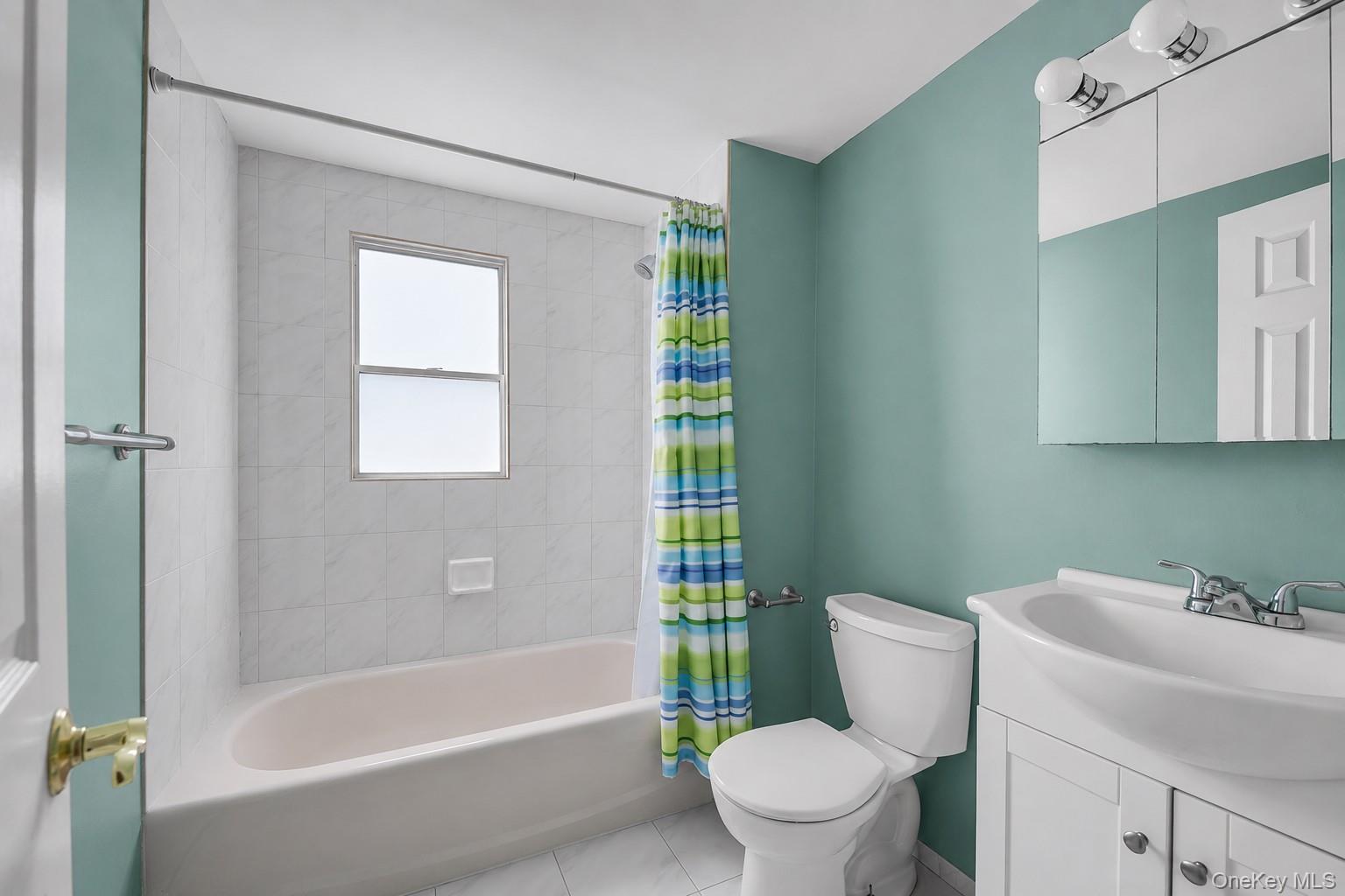 63 Lincoln Boulevard Property Photo 12