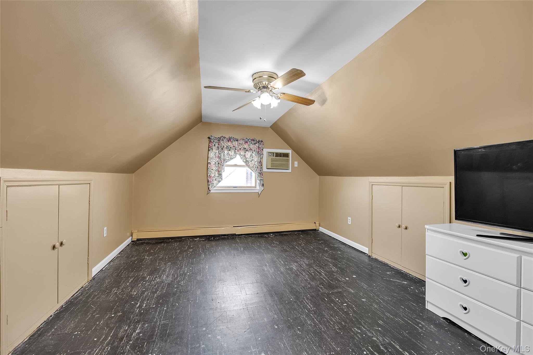 63 Lincoln Boulevard Property Photo 13