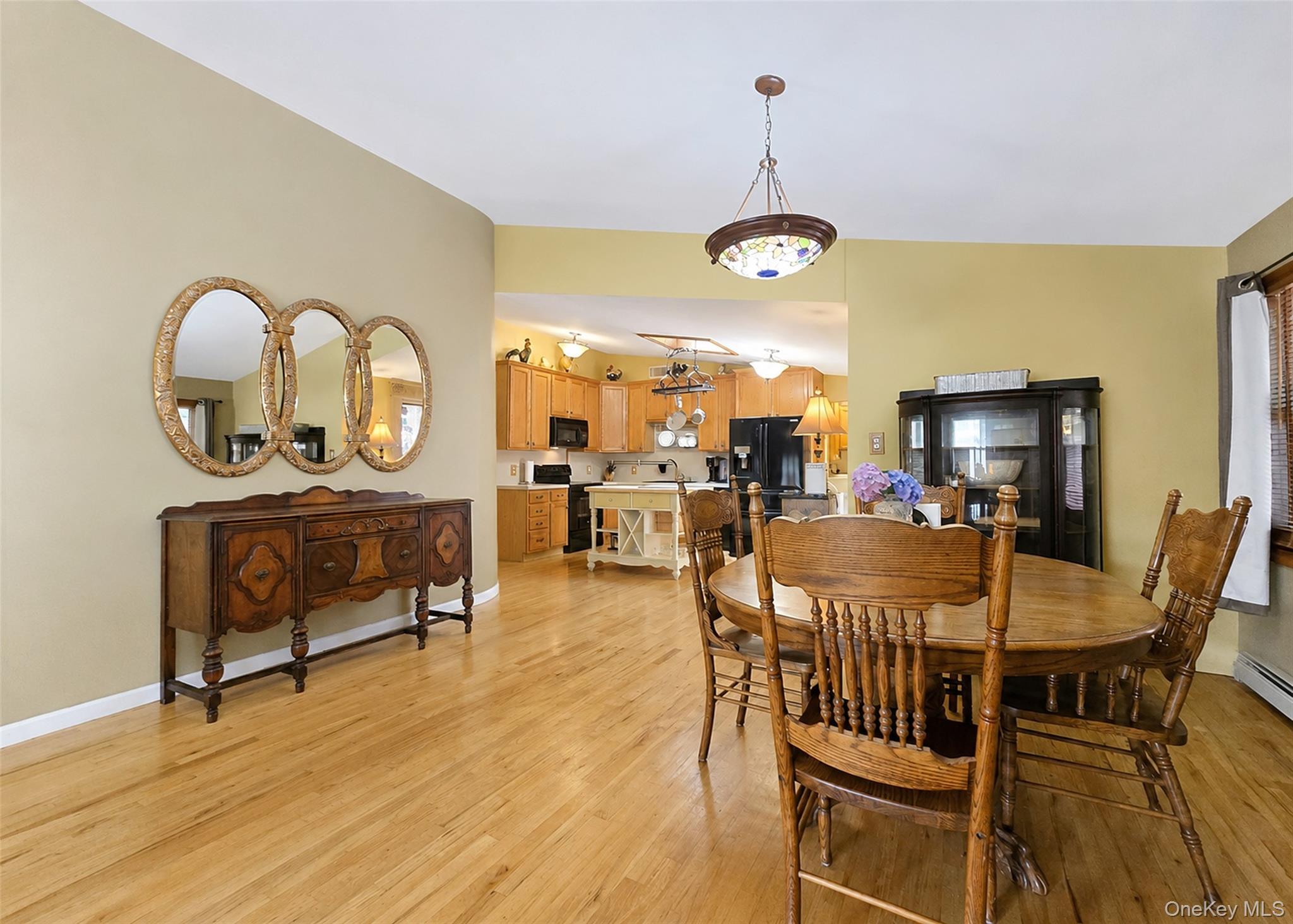 241 Terry Boulevard Property Photo 6