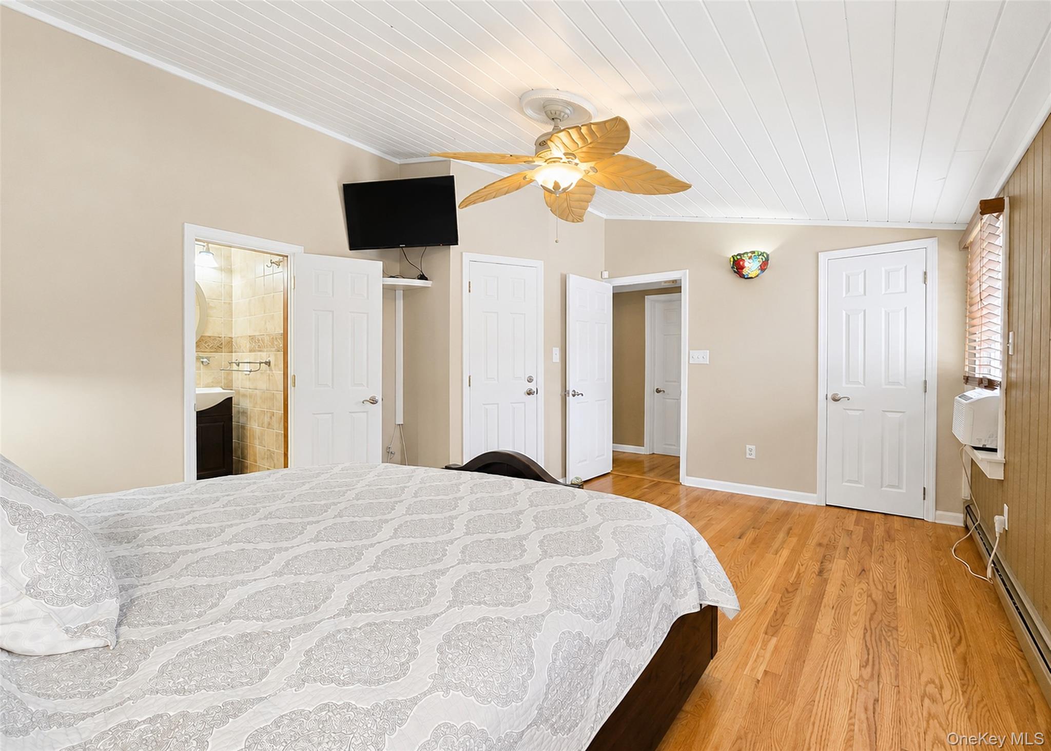 241 Terry Boulevard Property Photo 12
