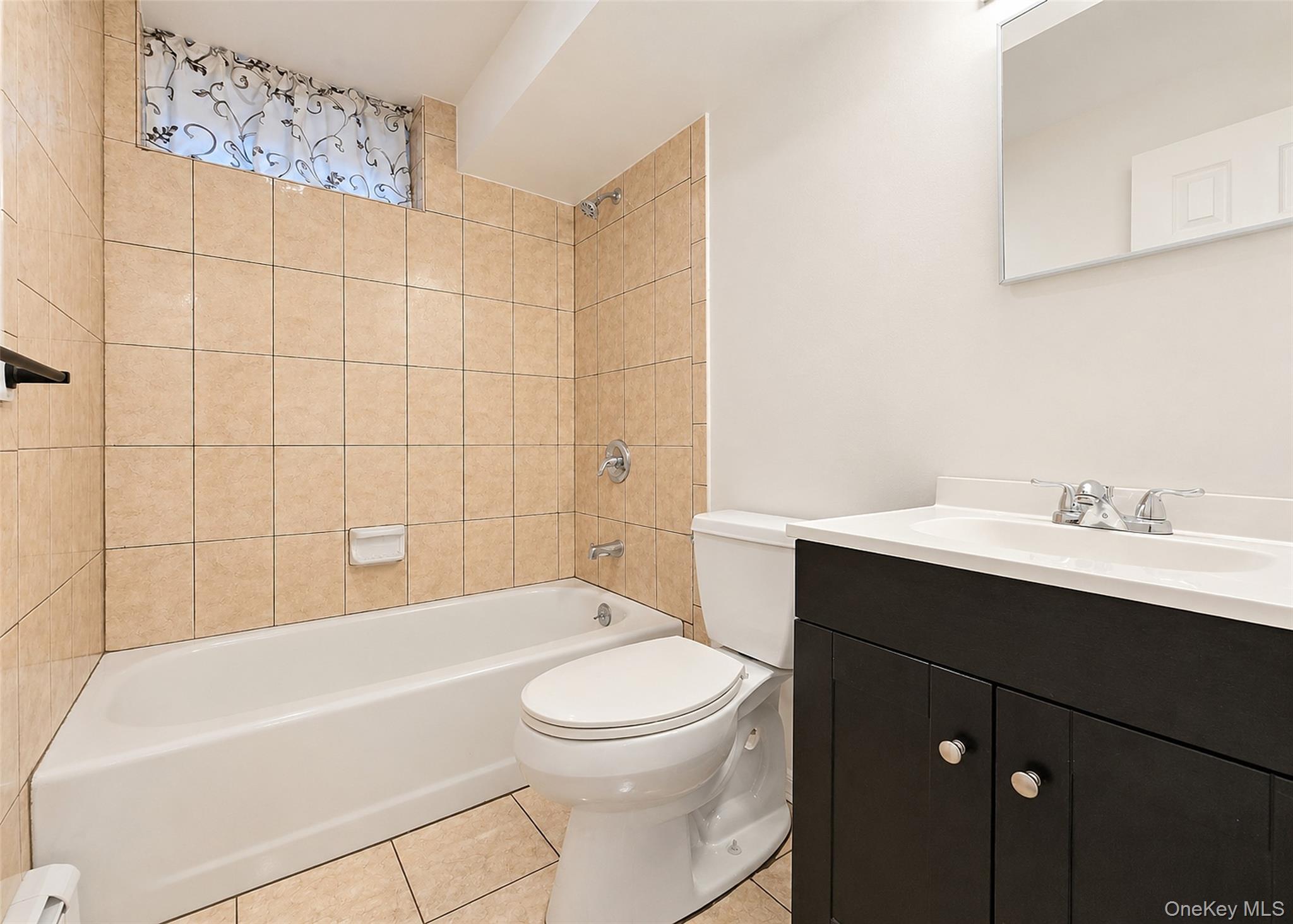 241 Terry Boulevard Property Photo 16