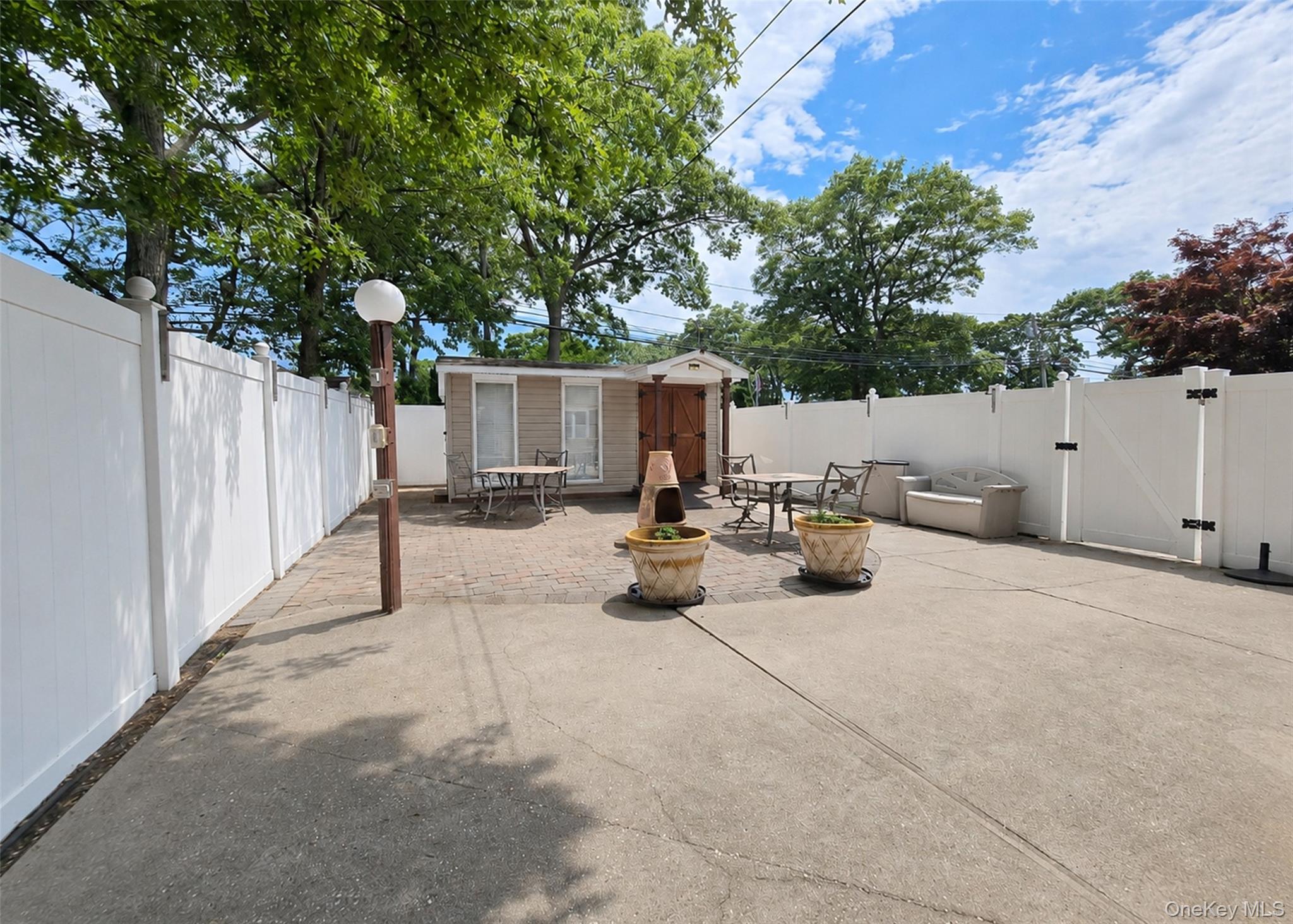 241 Terry Boulevard Property Photo 24